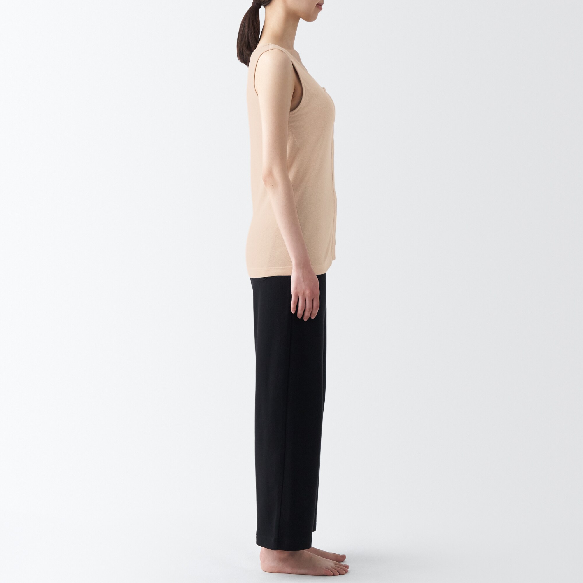 無染色前開きカップ入りタンクトップ