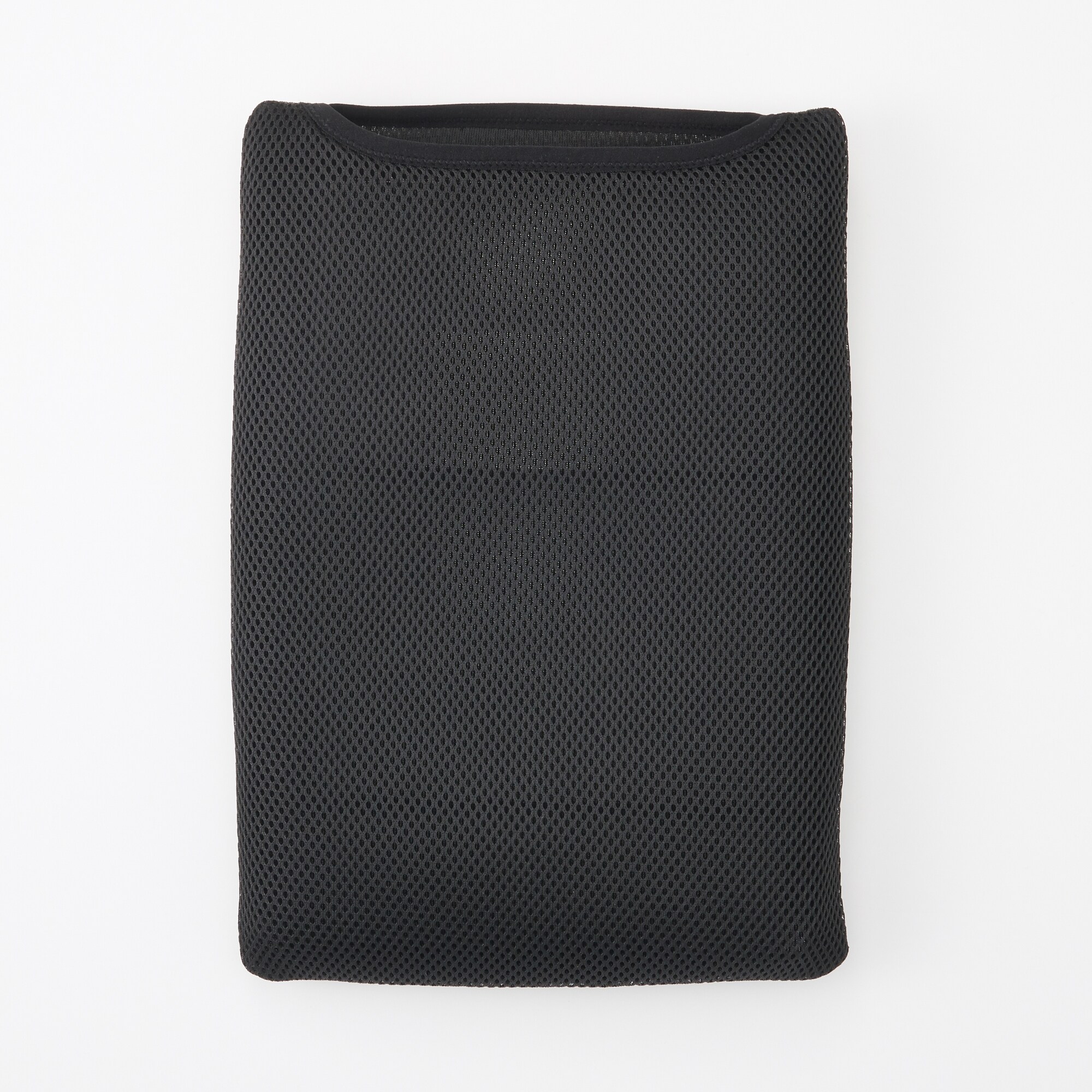 【１３型用】ポリエステルメッシュＰＣカバー　黒