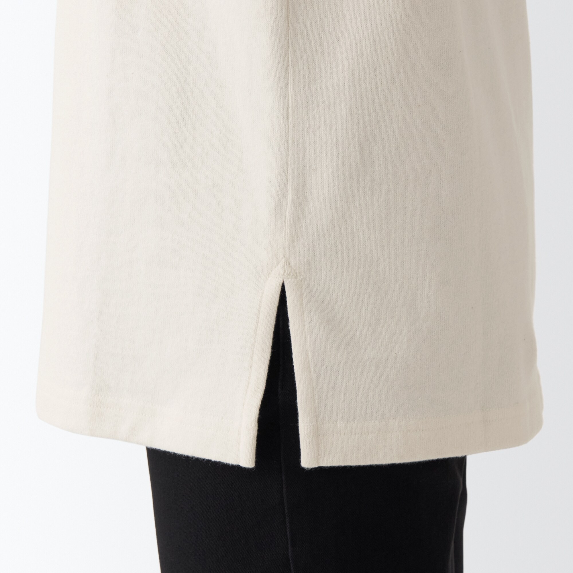 再生コットン混太番手ボートネック長袖Ｔシャツ