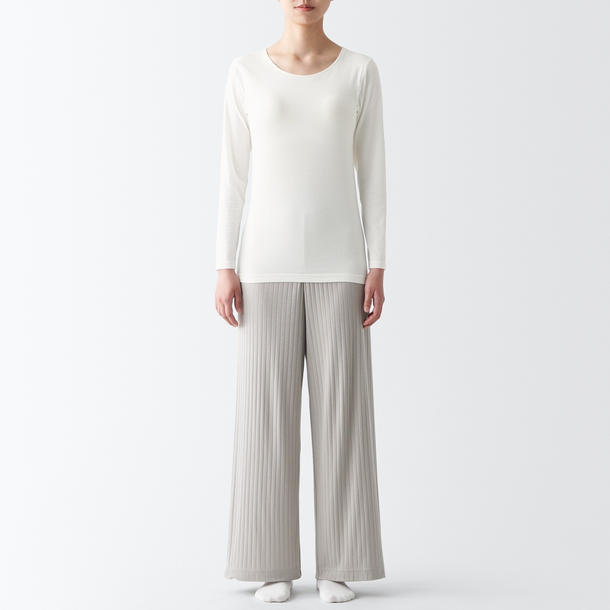 あったか綿　ブラ長袖Ｔシャツ