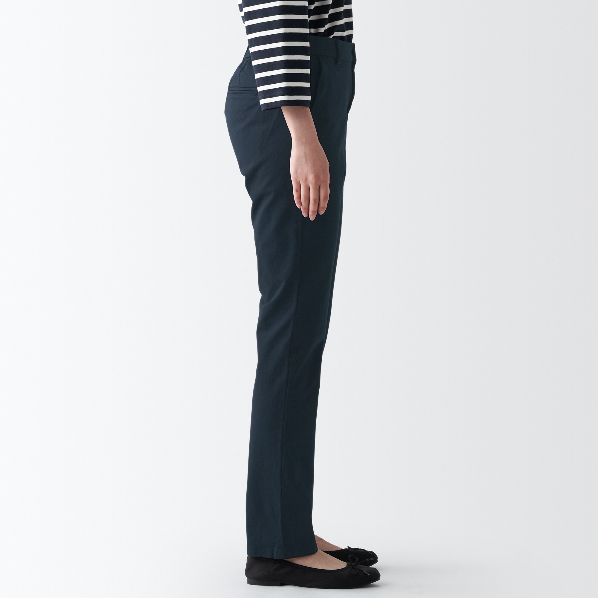 【スリム】縦横ストレッチチノスリムテーパードパンツ（股下７５ｃｍ）