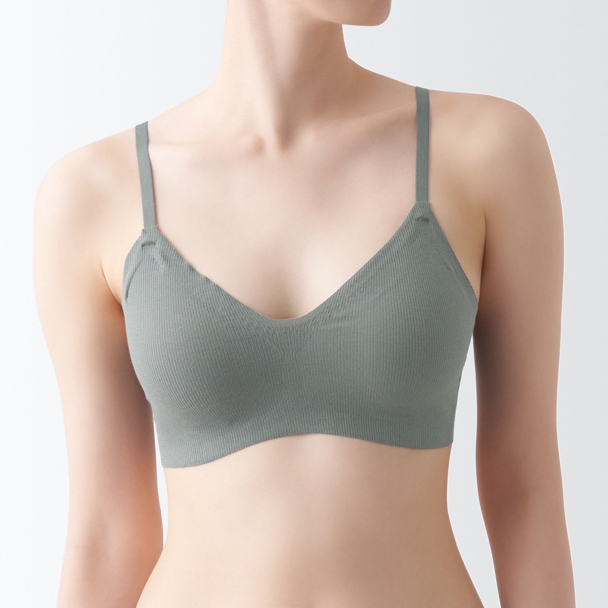 肌あたりがやさしいリブブラジャー