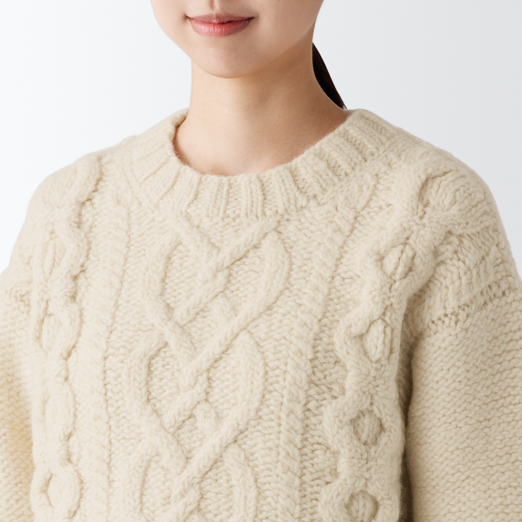 手編みニットアラン柄セーター