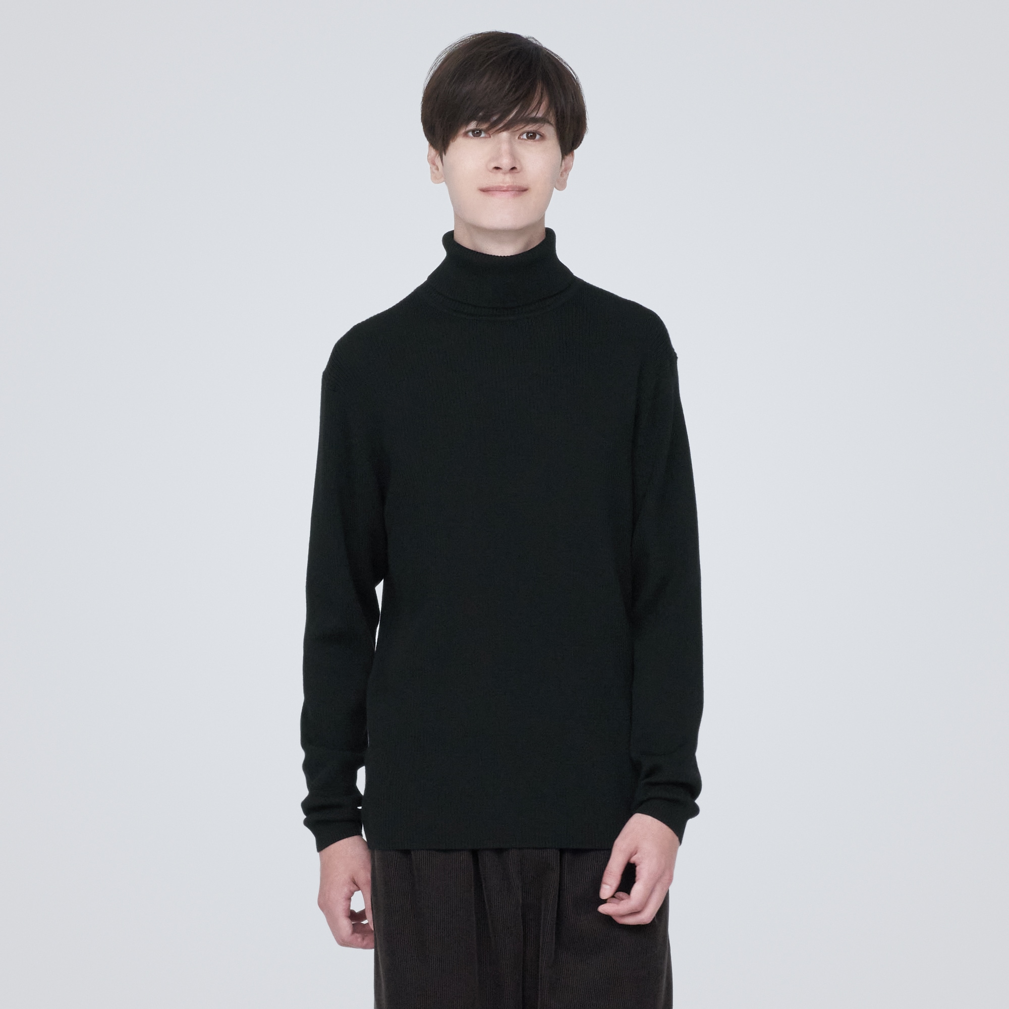 洗えるウールリブタートルネックセーター