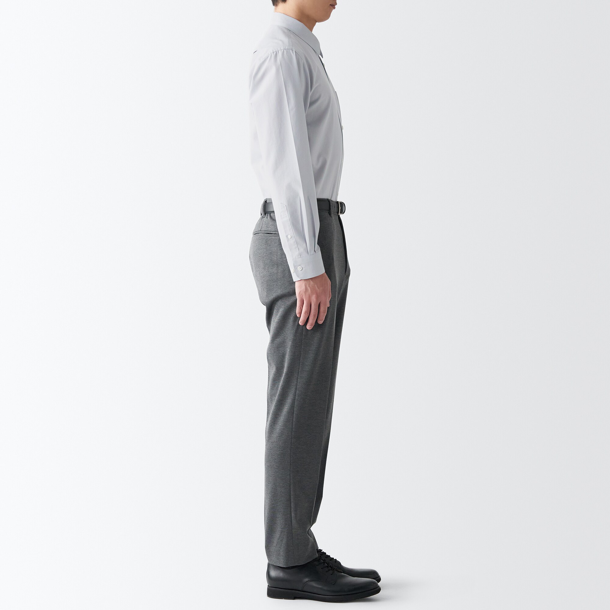 シワになりにくい長袖シャツ