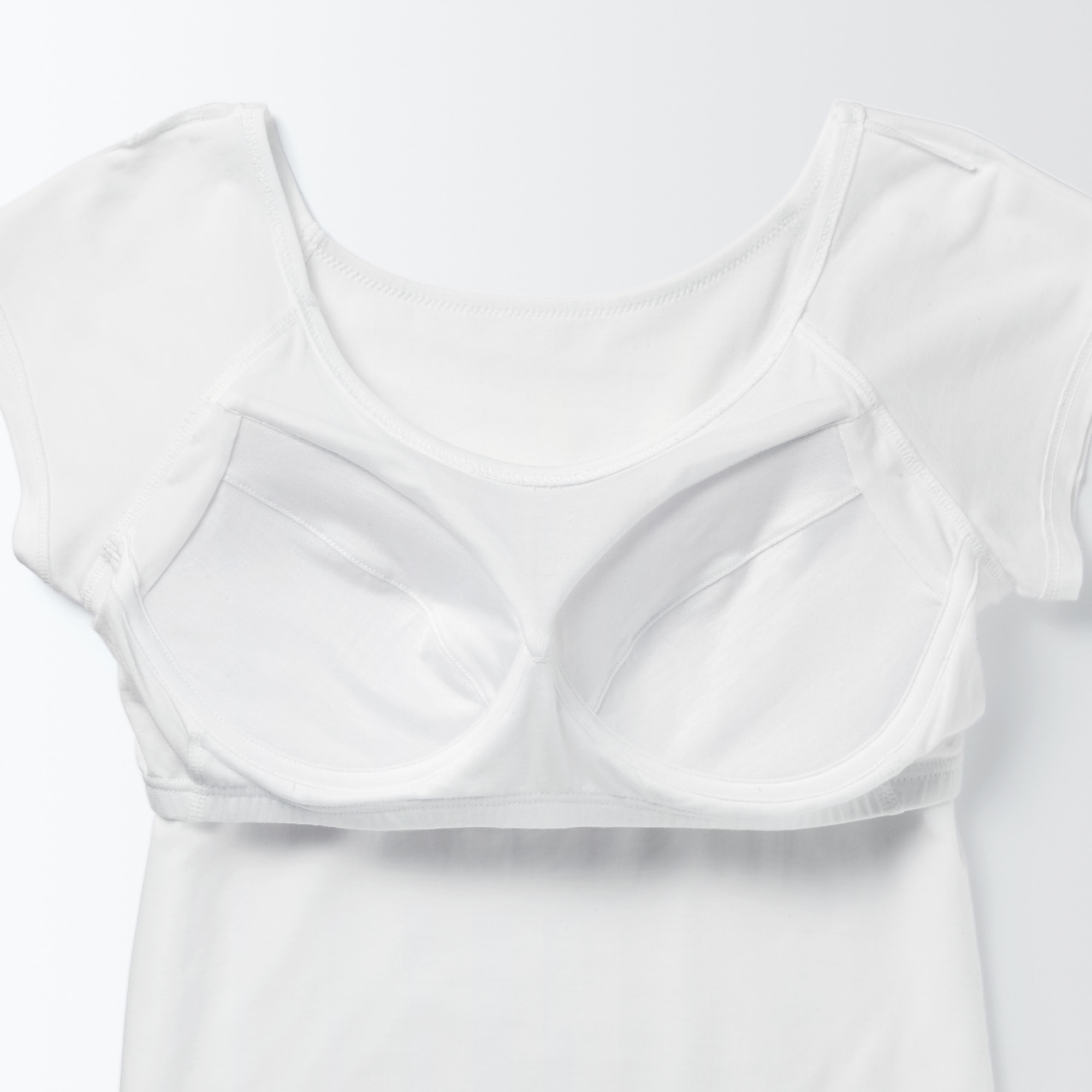 なめらかブラフレンチスリーブ