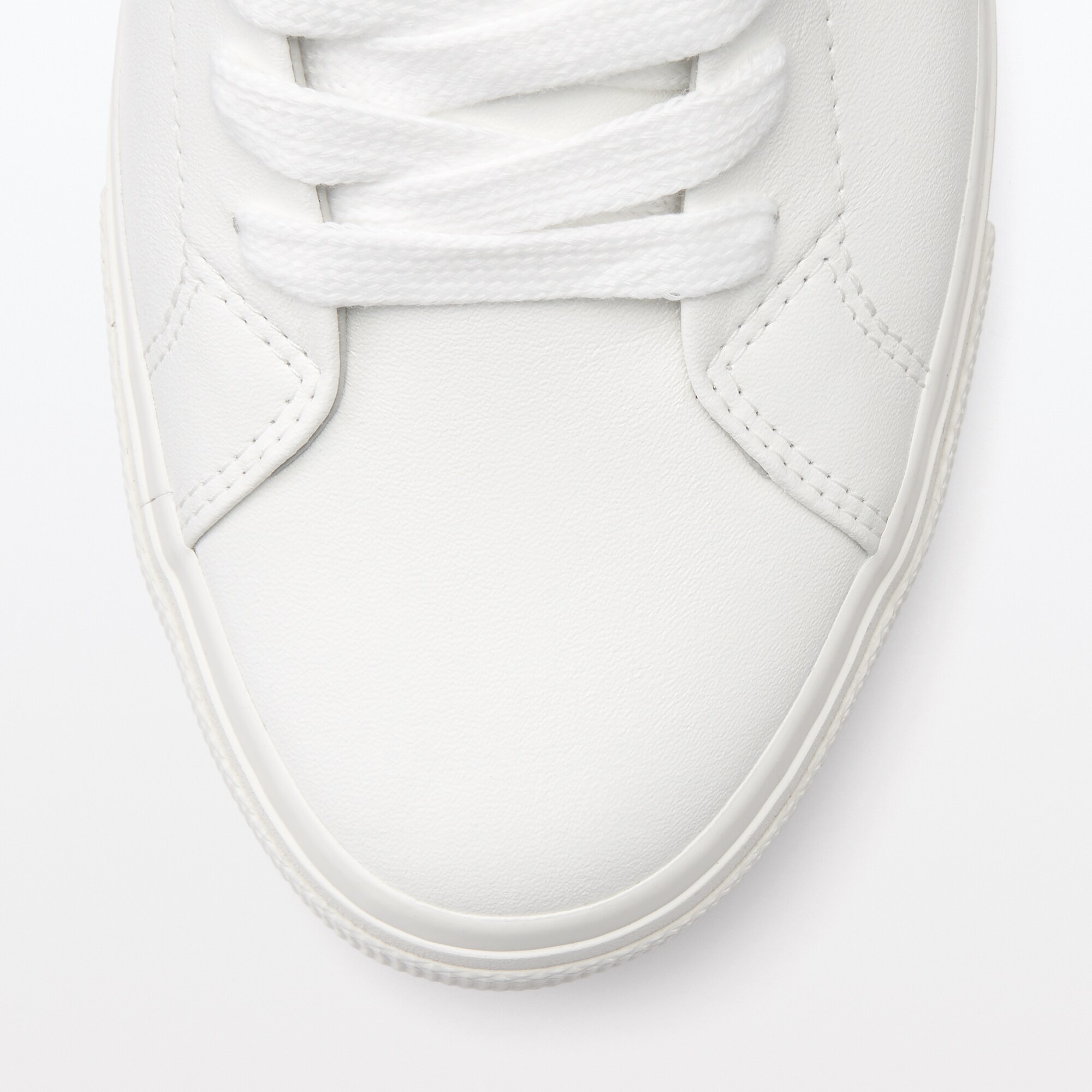 紳士　疲れにくい　再生レザースニーカー