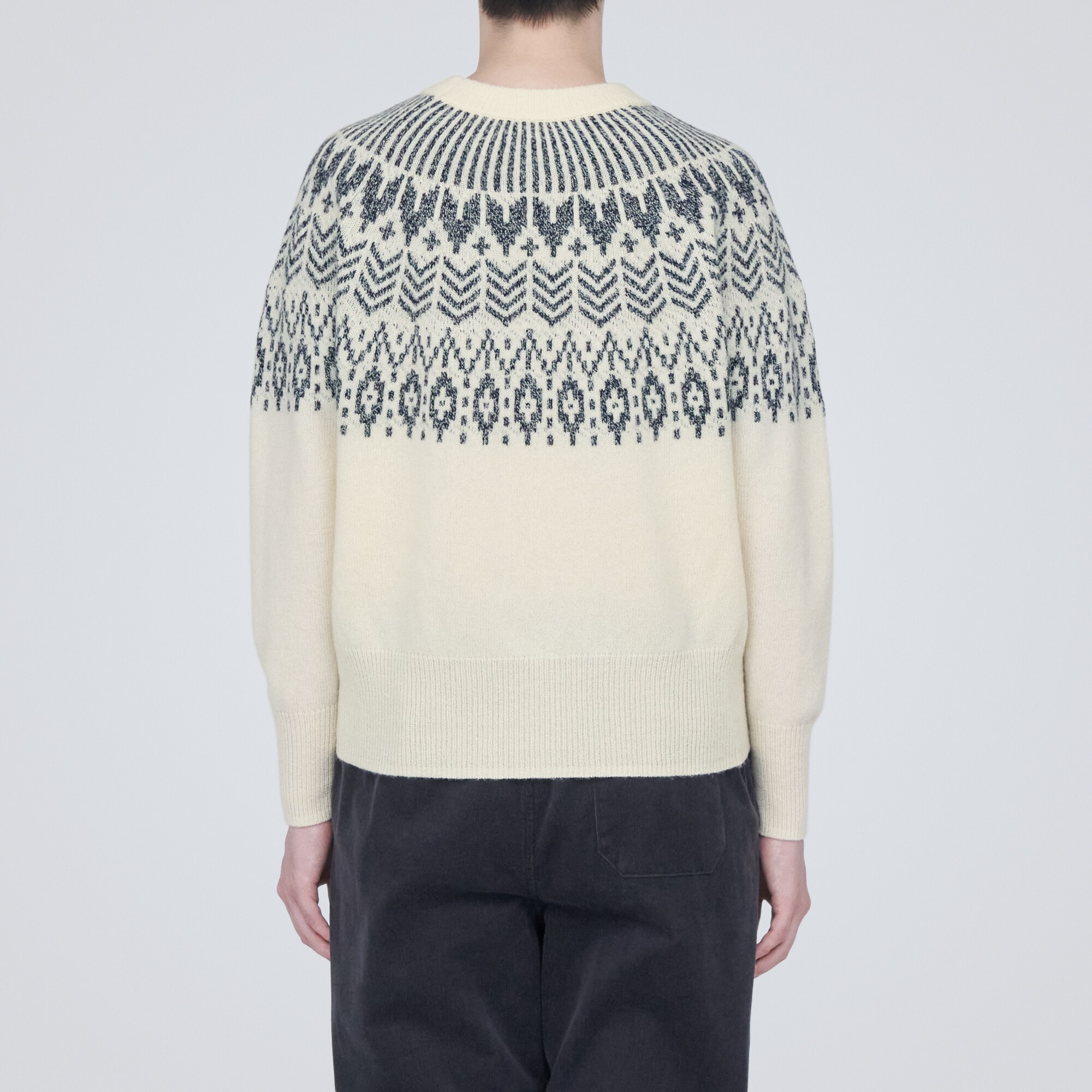 メリノウールジャカード編みクルーネックセーター