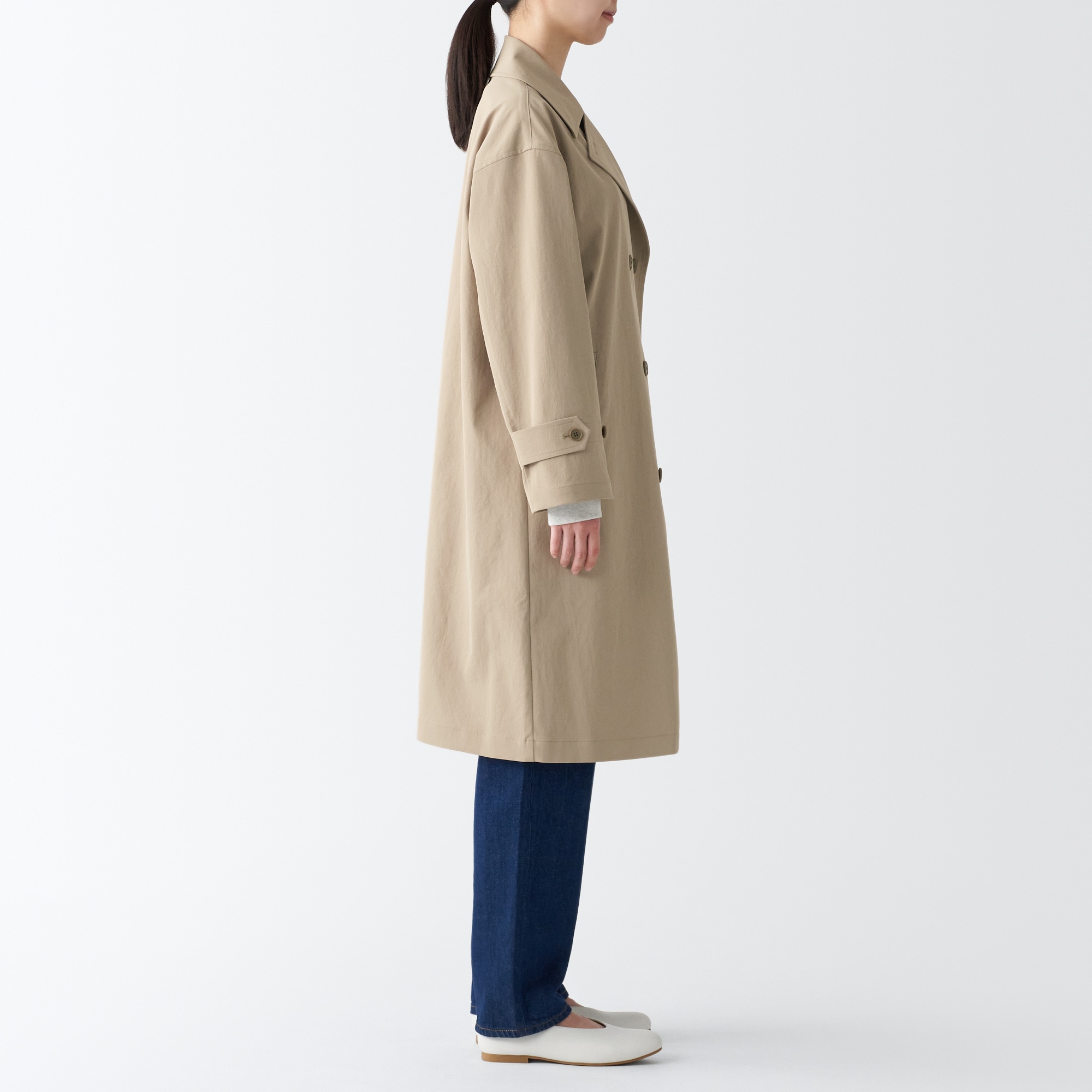 撥水トレンチコート