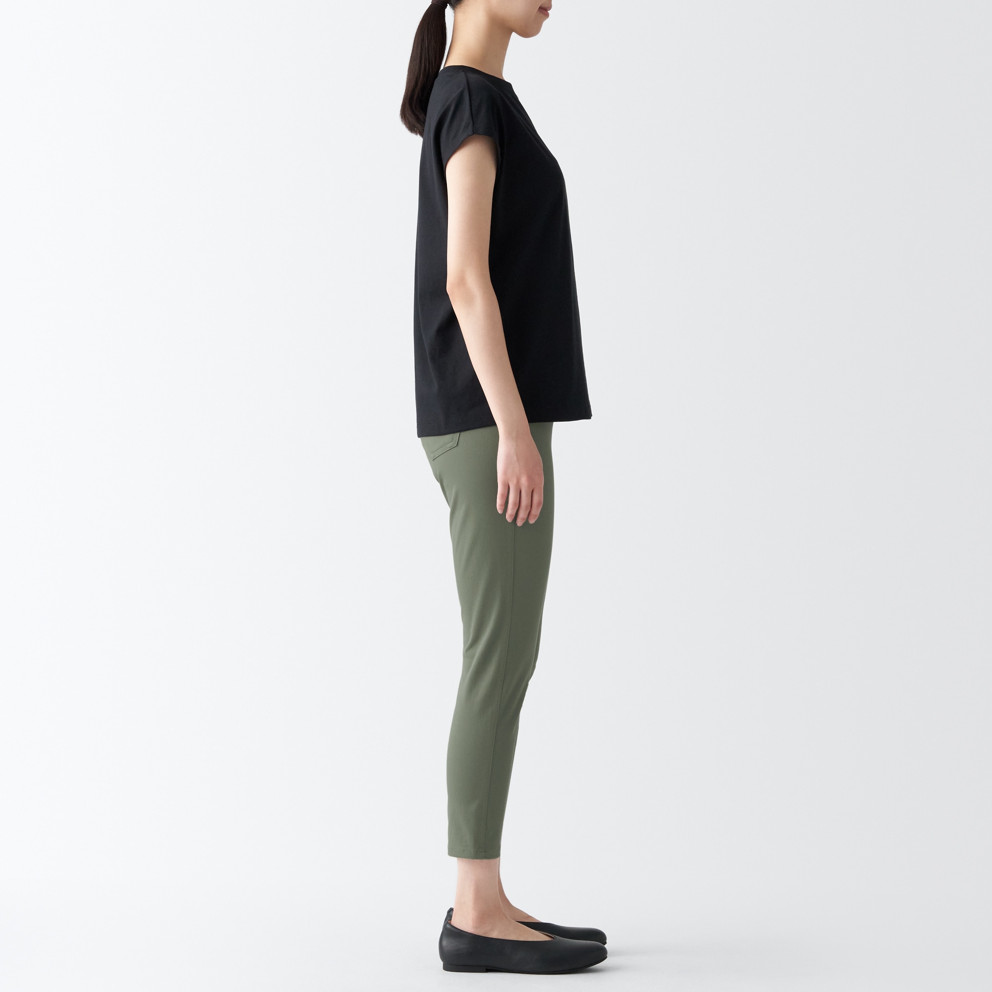 涼感ストレッチクロップドレギンスパンツ