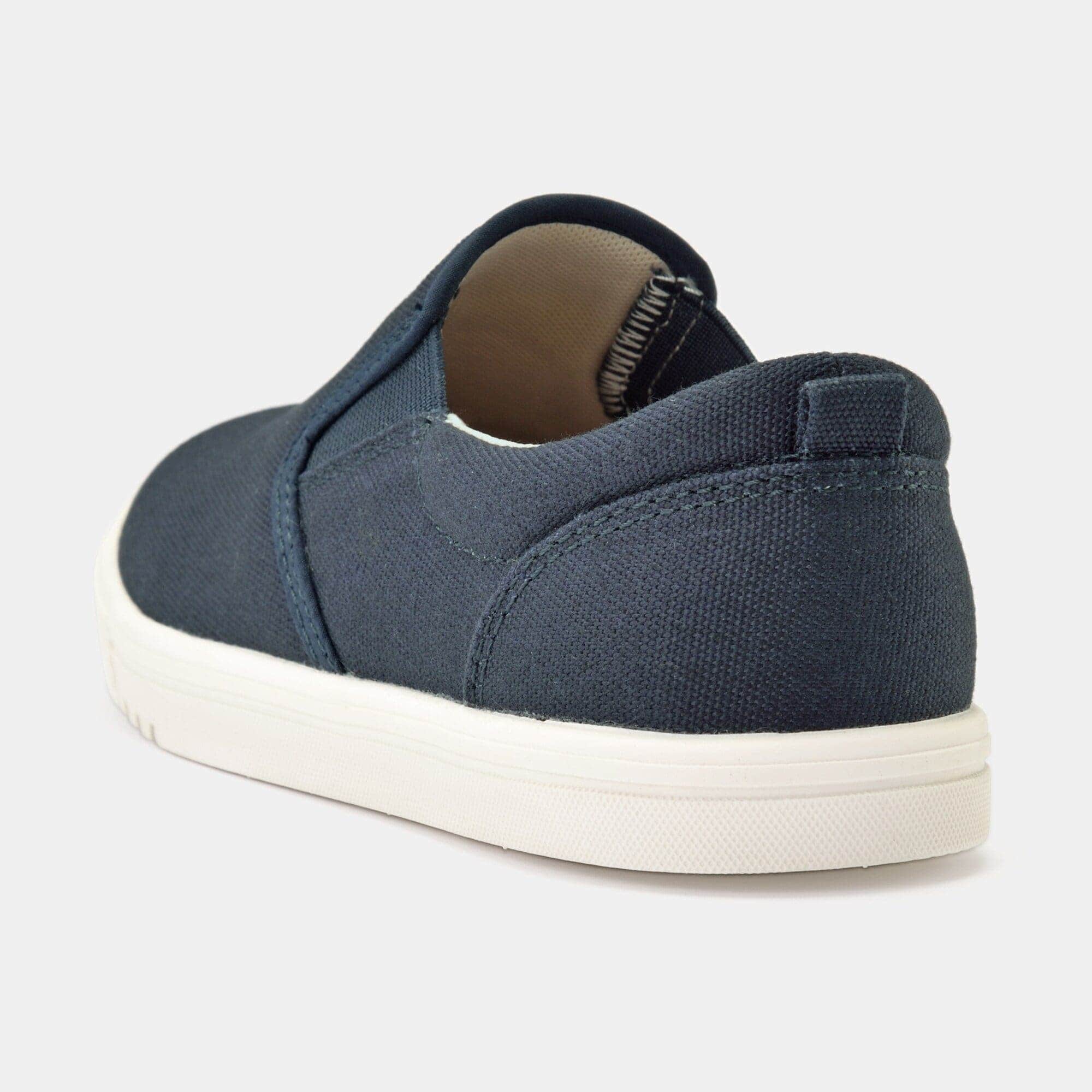 軽量　撥水　スリッポンスニーカー（キッズ）