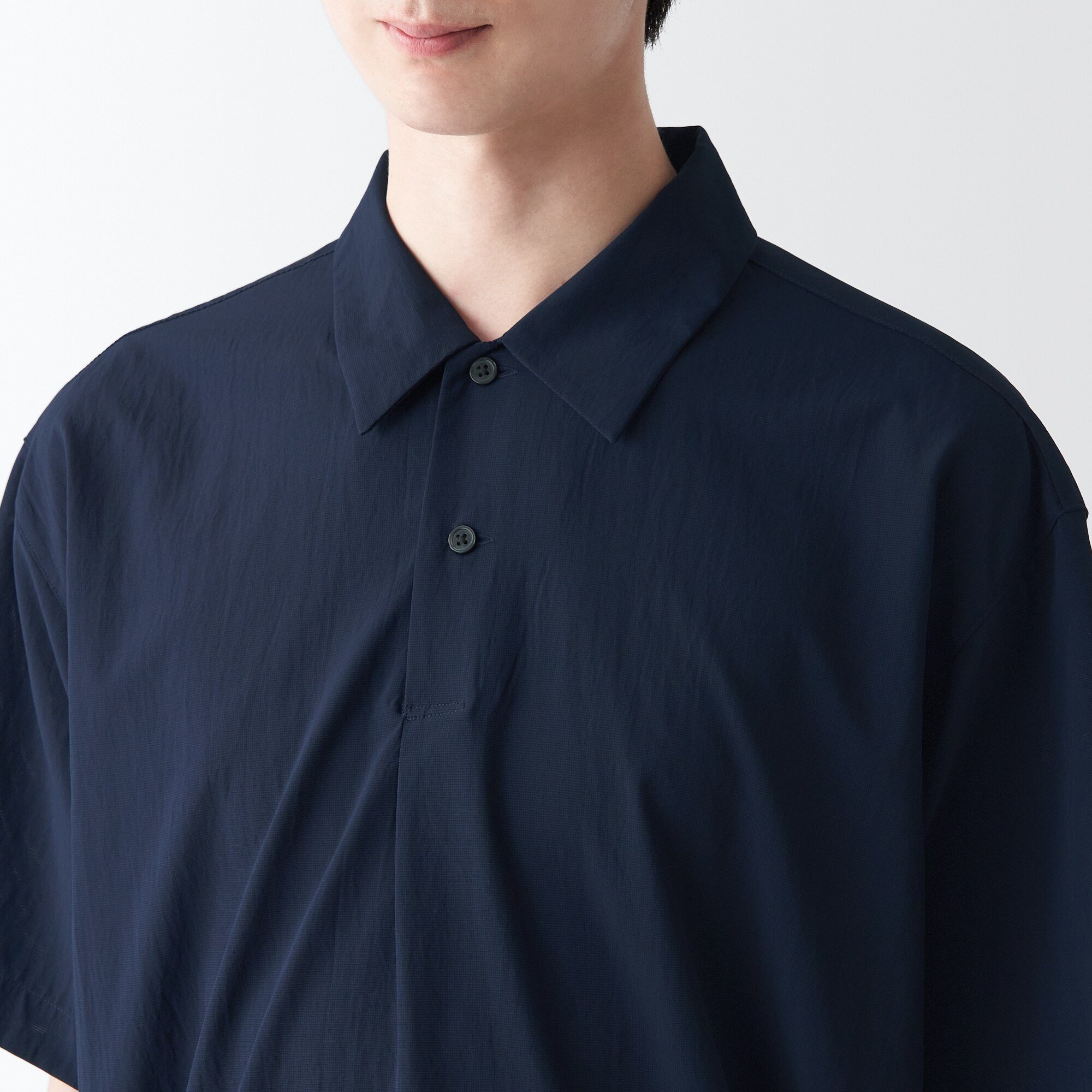 風を通すストレッチポロシャツ