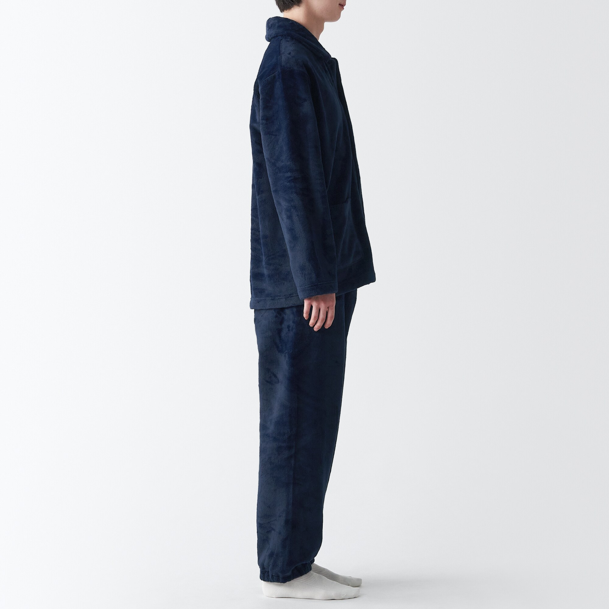 静電気が起きにくい　着る毛布　パジャマ