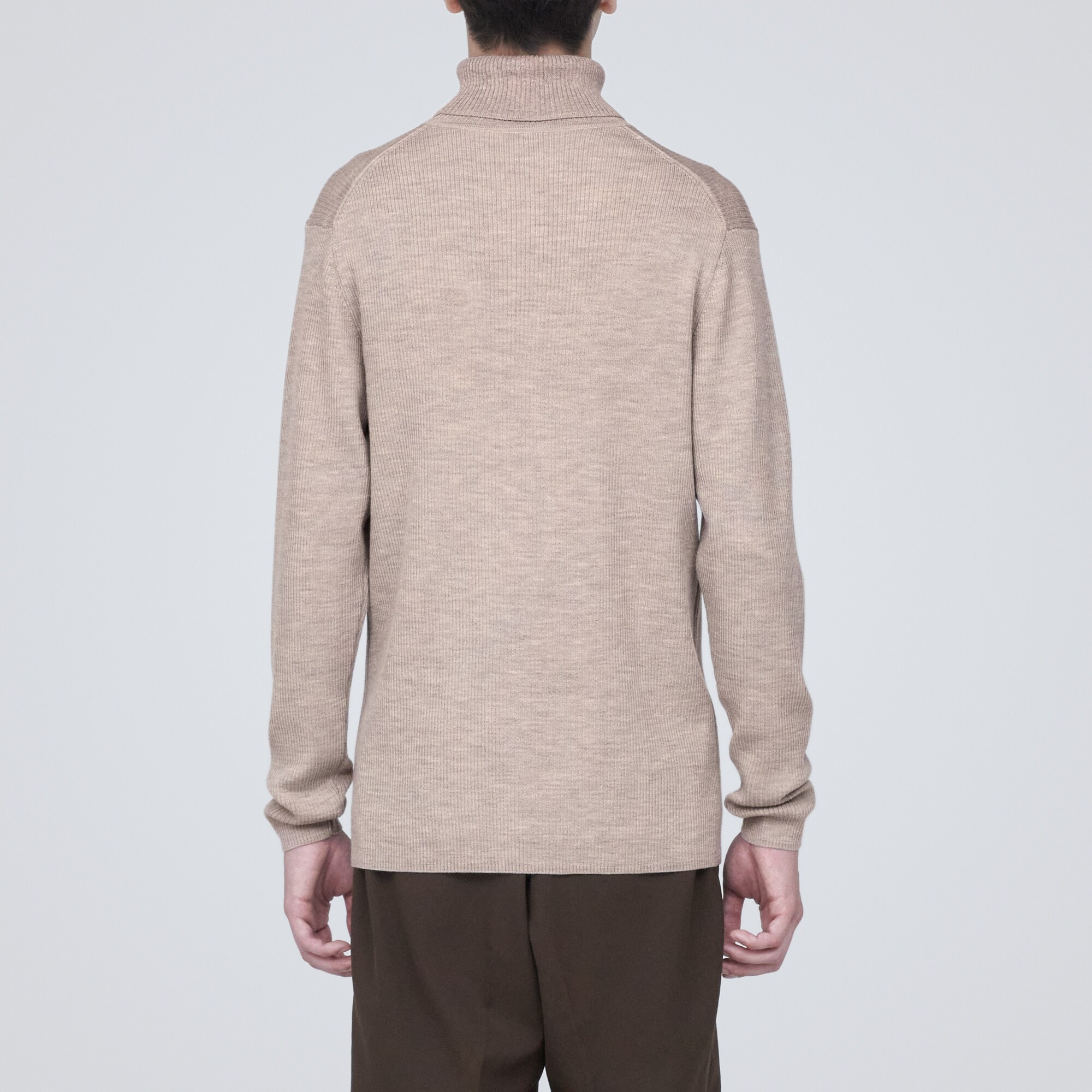 洗えるウールリブタートルネックセーター