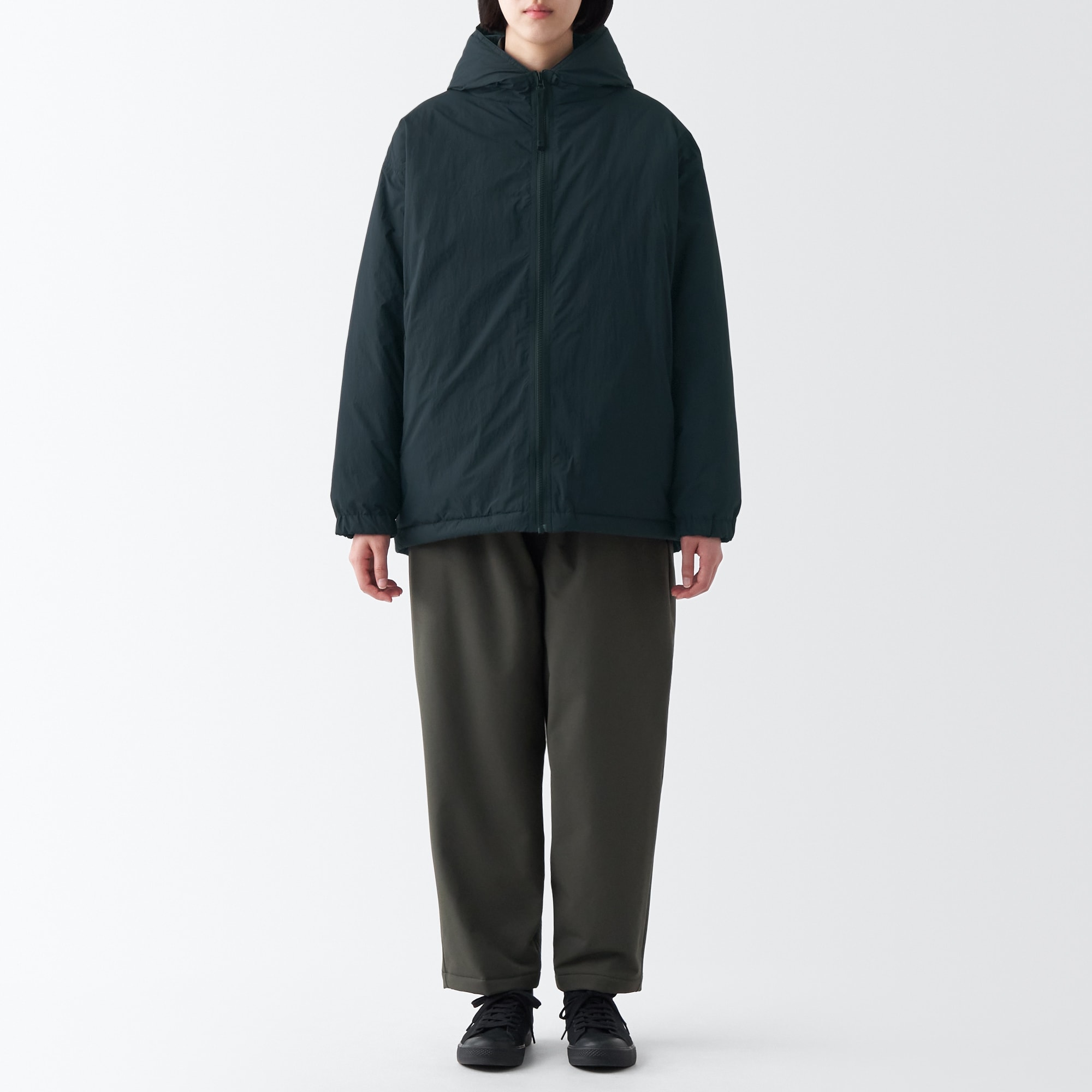 撥水フード付きダウンジャケット