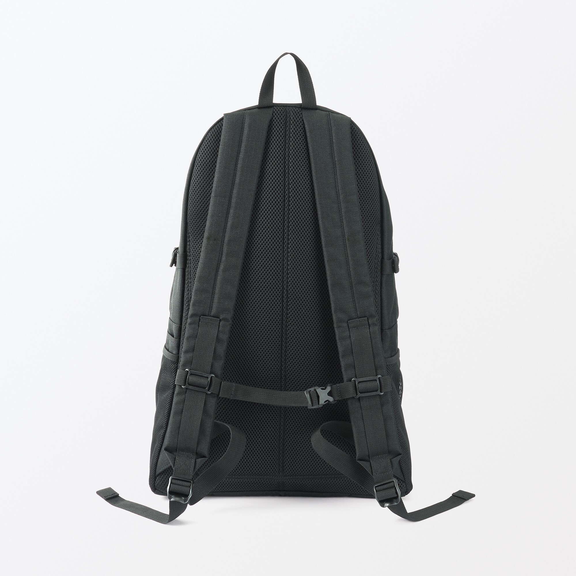 肩の負担を軽くする　撥水大容量リュックサック