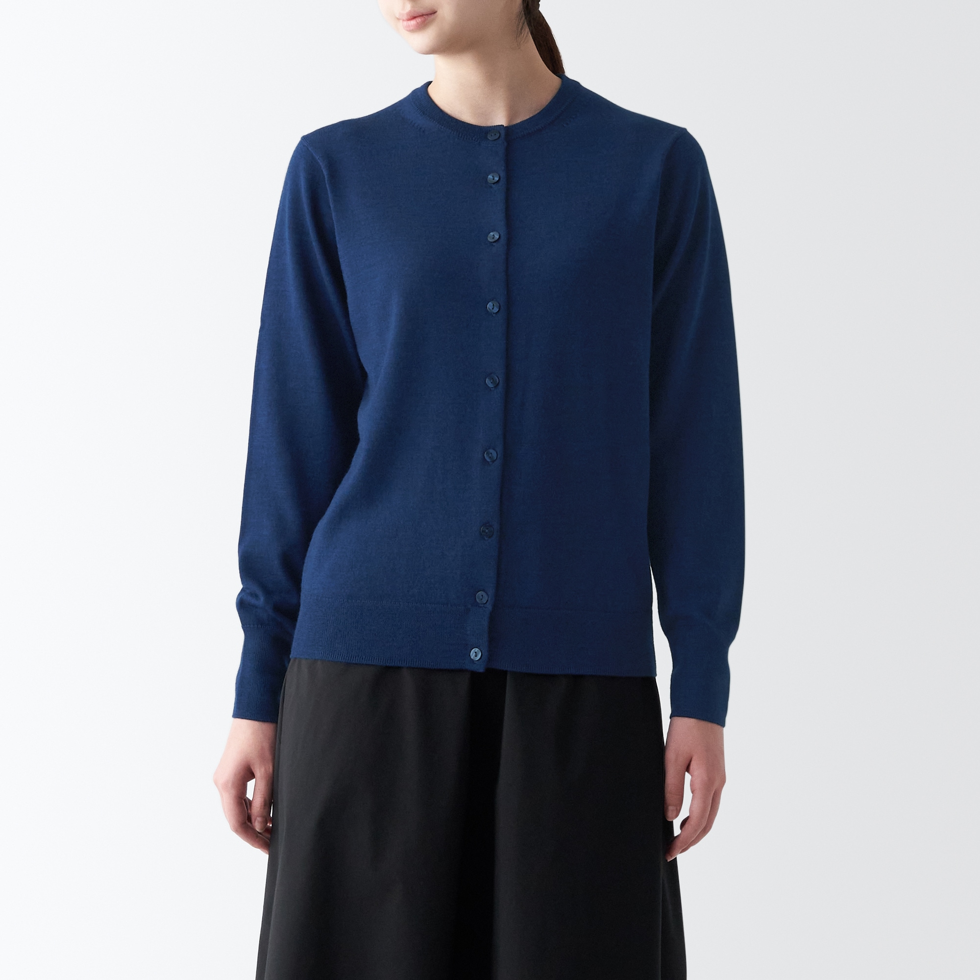 洗えるウールハイゲージクルーネックカーディガン