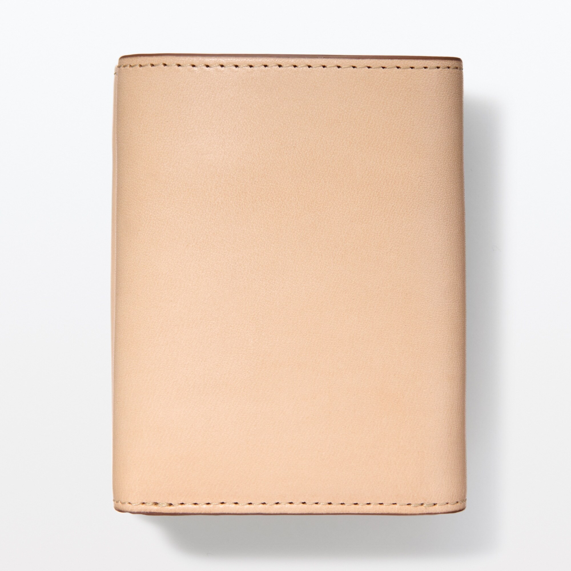 イタリア産ヌメ革　三つ折り財布