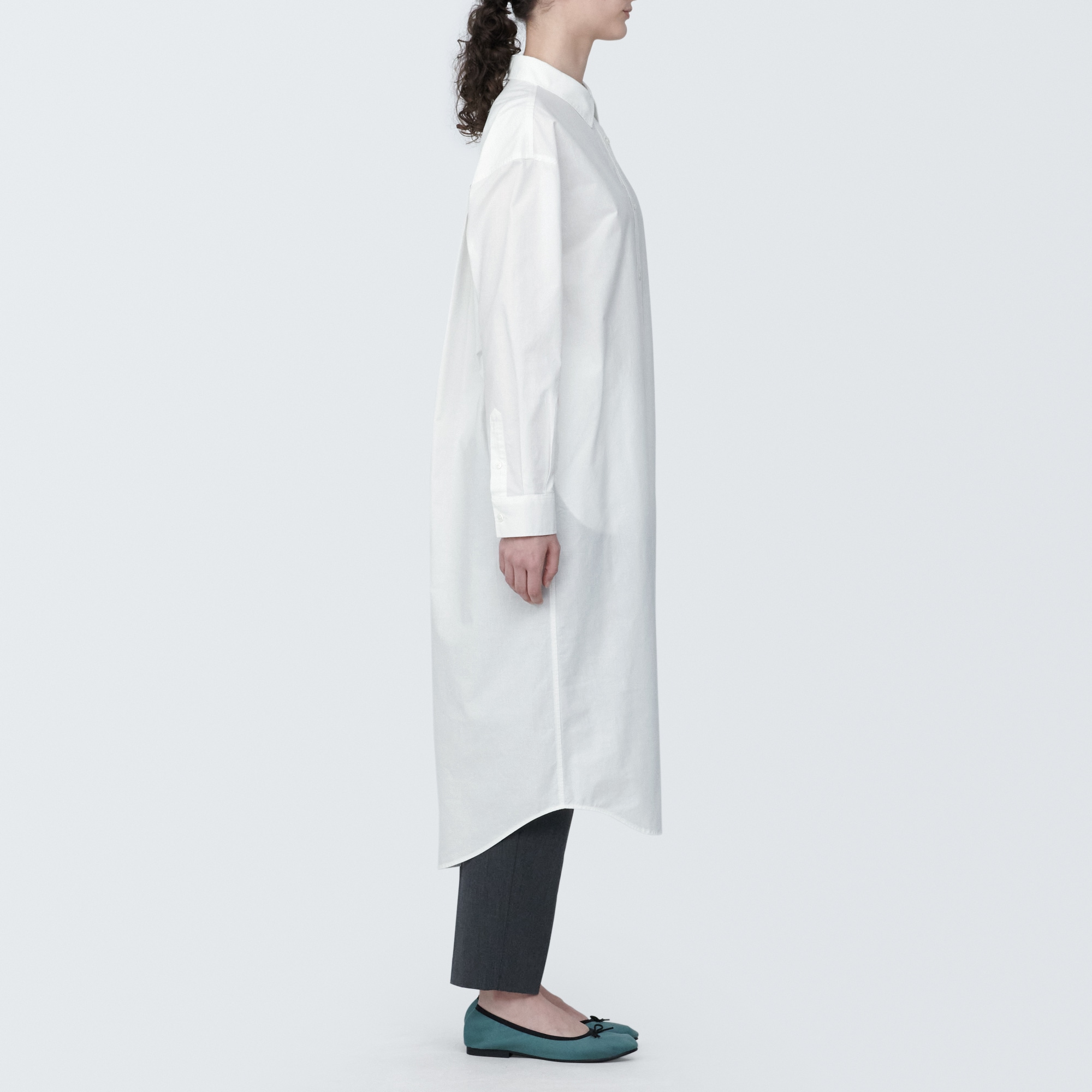 婦人　洗いざらし　ブロードレギュラーカラー長袖ワンピース