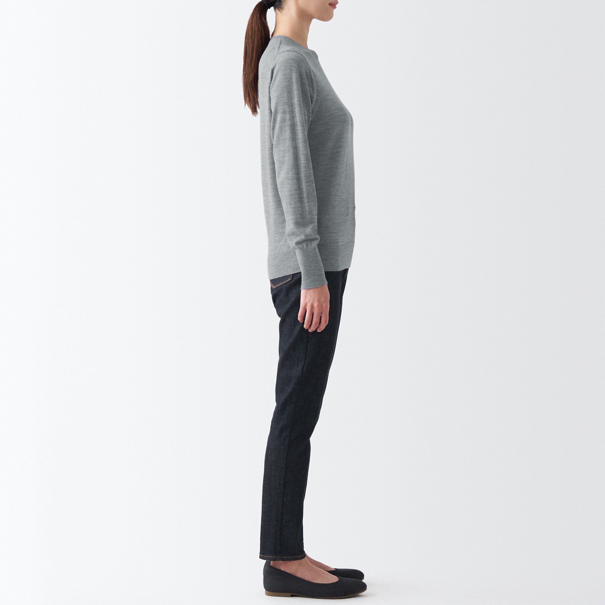 メリノウールクルーネックセーター