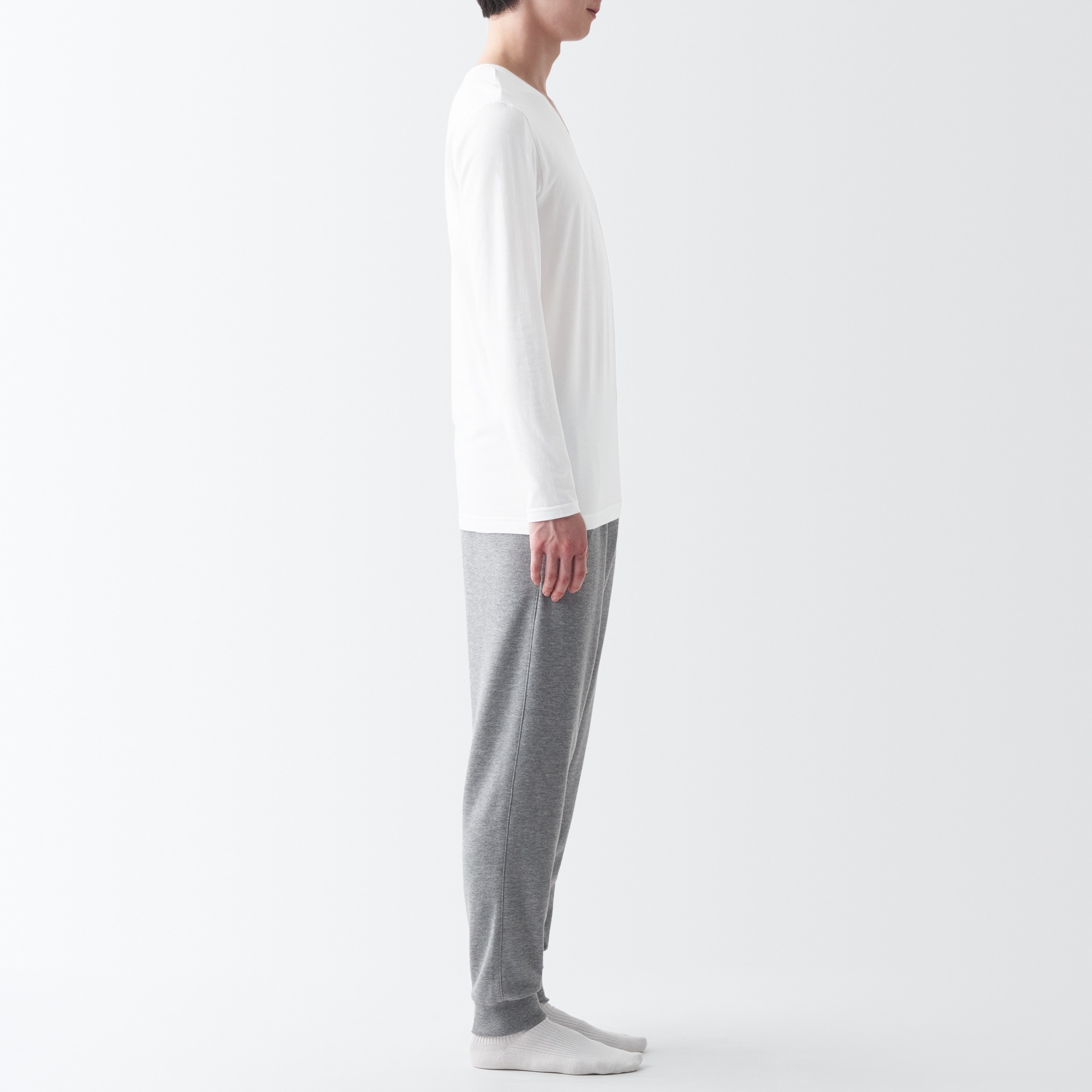 あったか綿　Ｖネック長袖Ｔシャツ