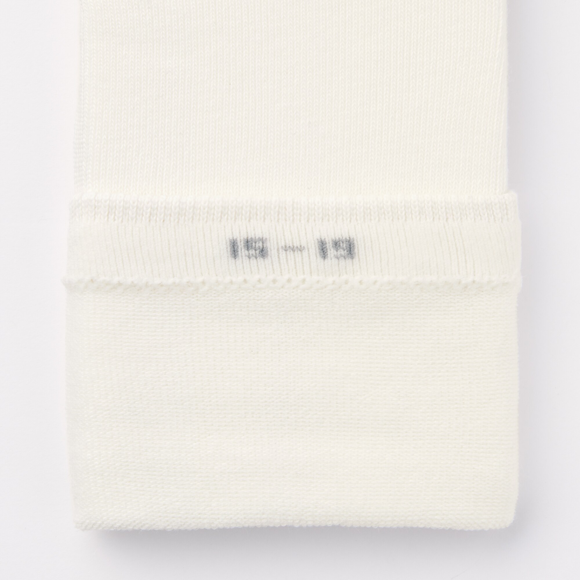 キッズ　足なり直角　ハイソックス