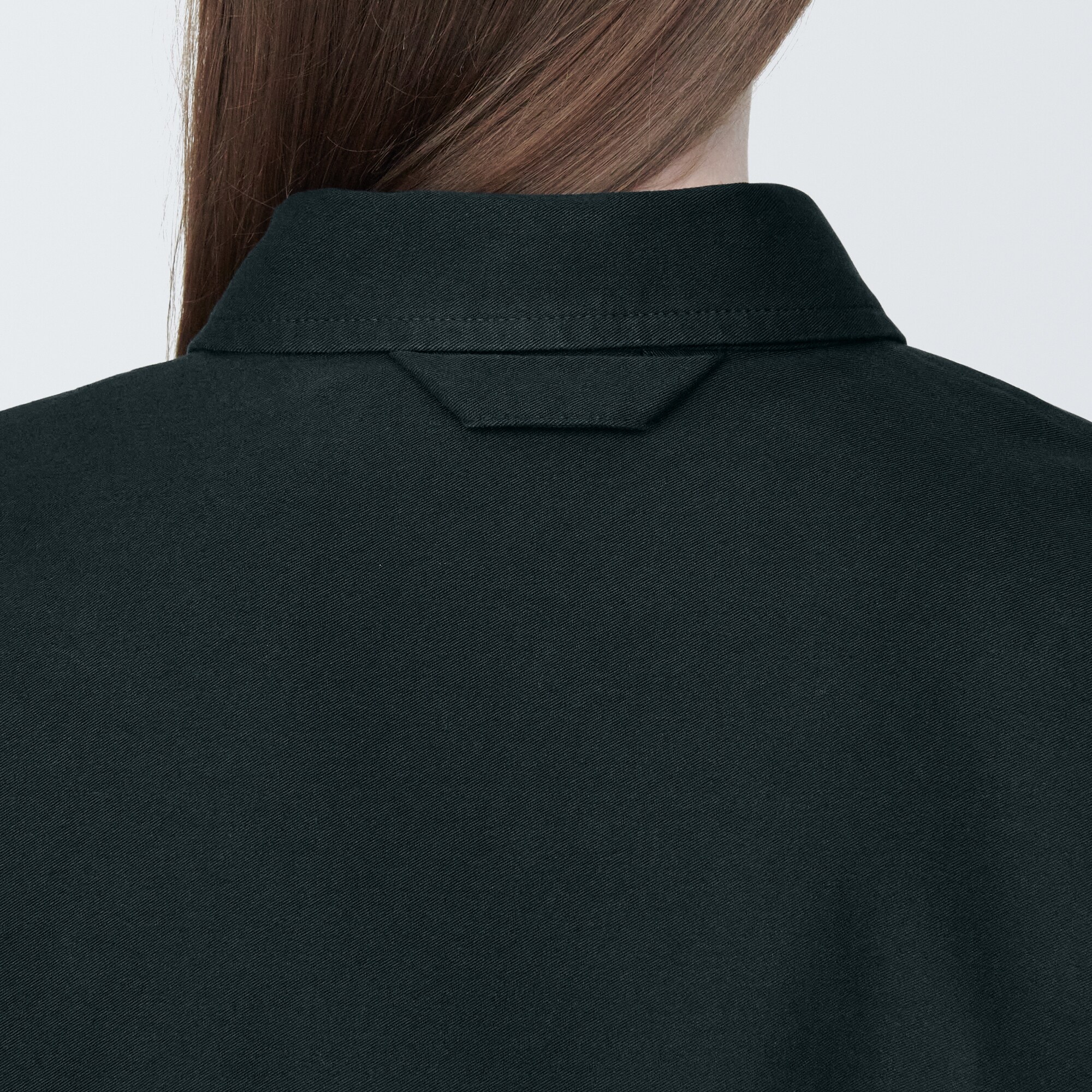 燃えにくい素材を使ったジャケット