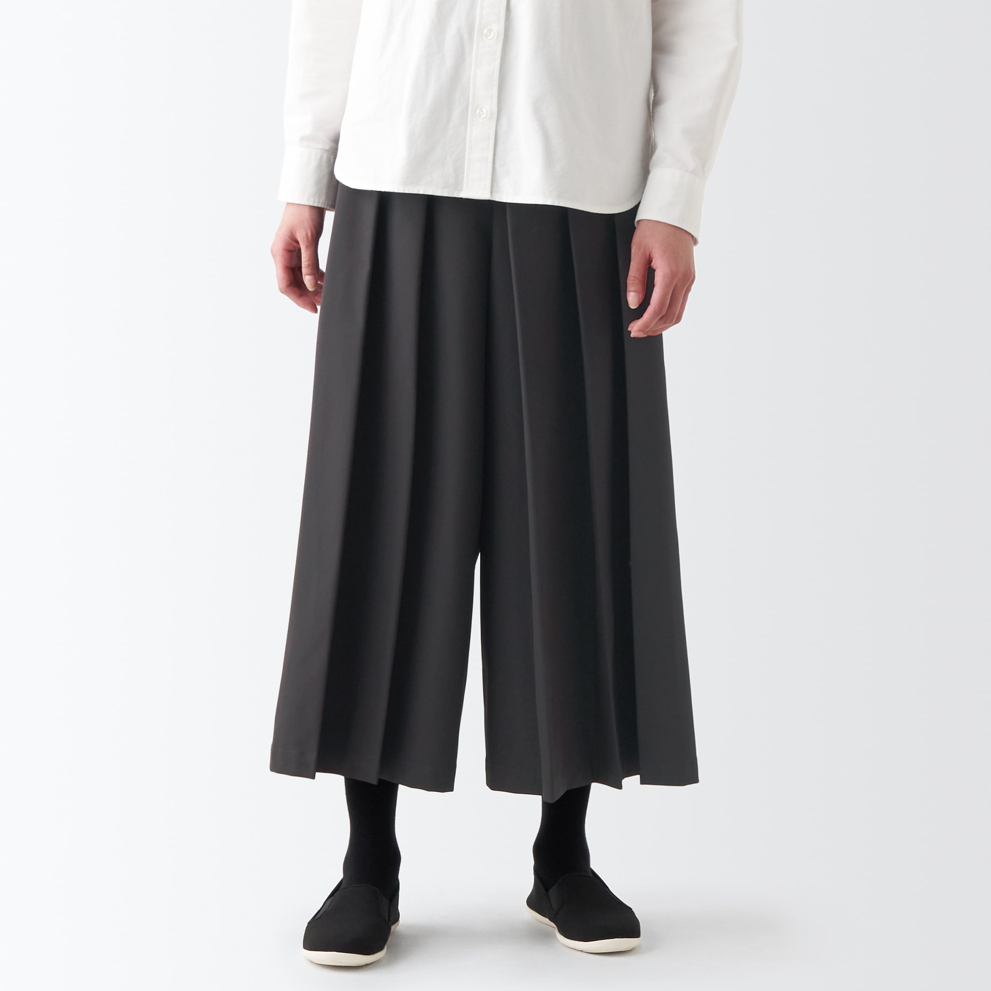 乾きやすいストレッチはかまパンツ