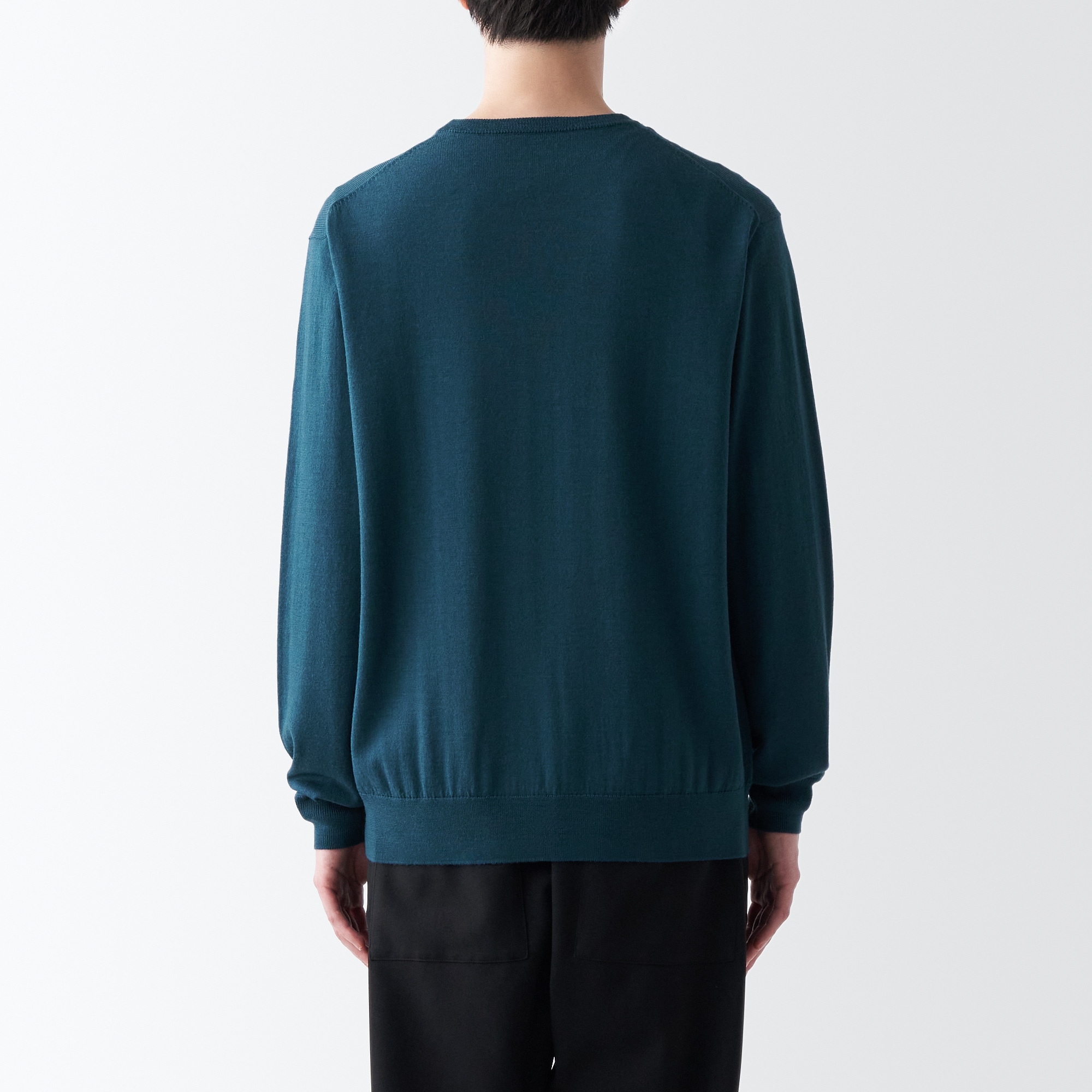 洗えるウールハイゲージクルーネックセーター