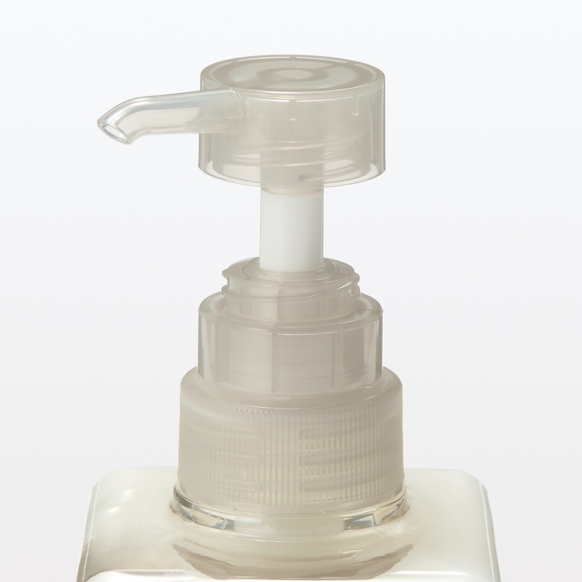 ダメージケアコンディショナー　うるおい　４００ｇ