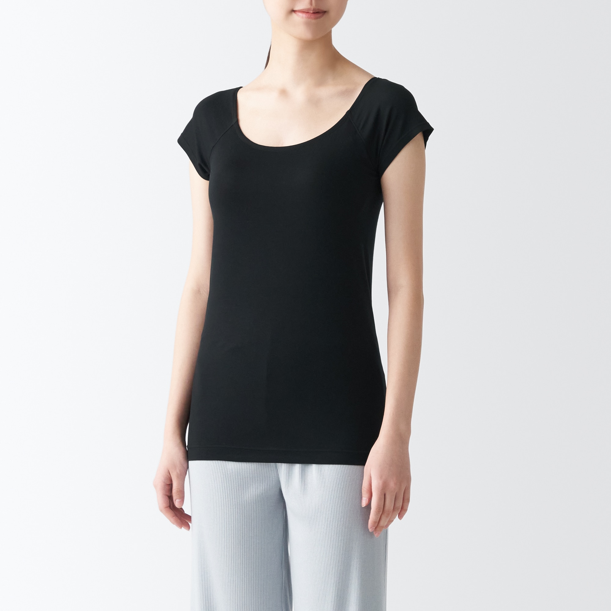 なめらかブラフレンチスリーブ