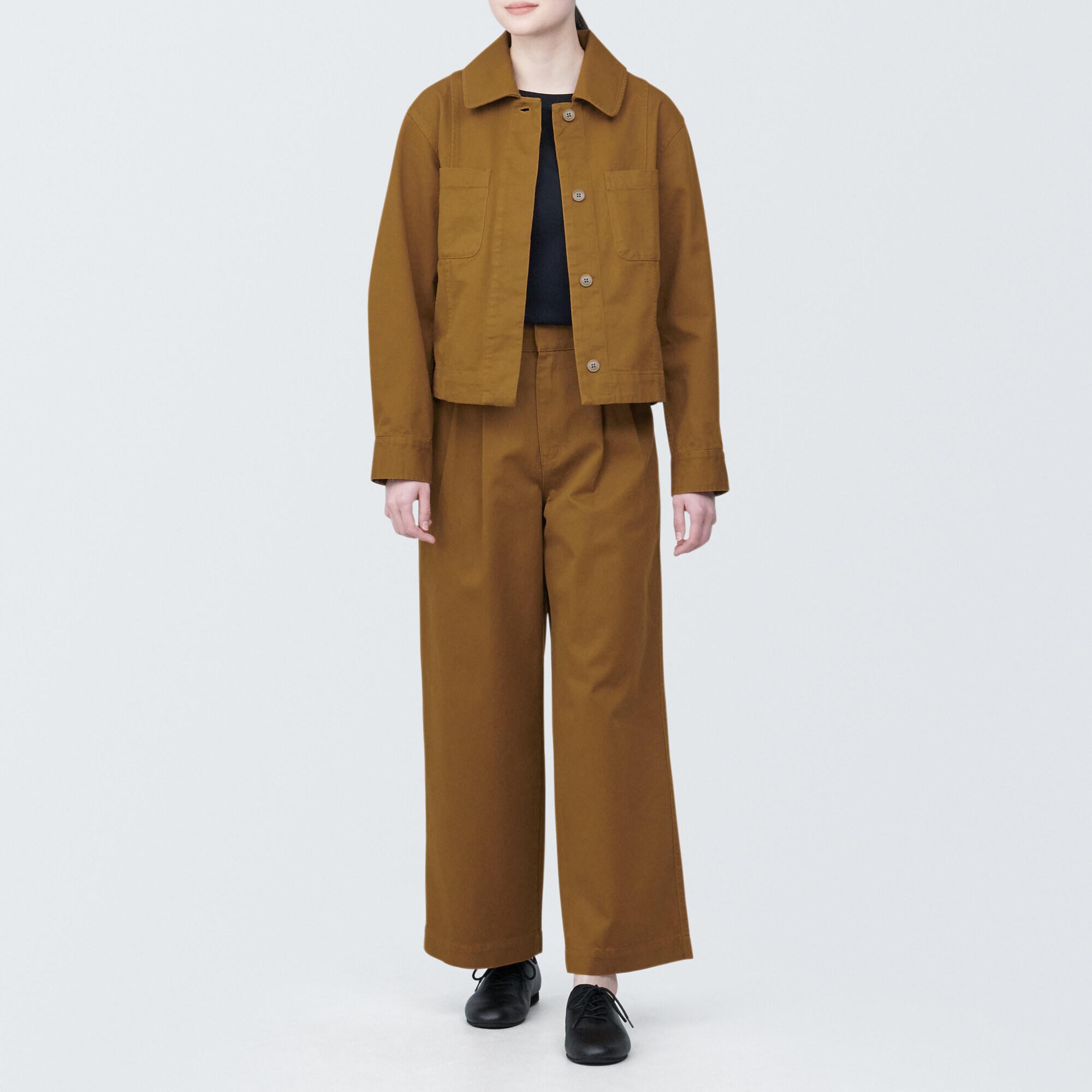 婦人　木の実から作ったカポック混タックワイドパンツ