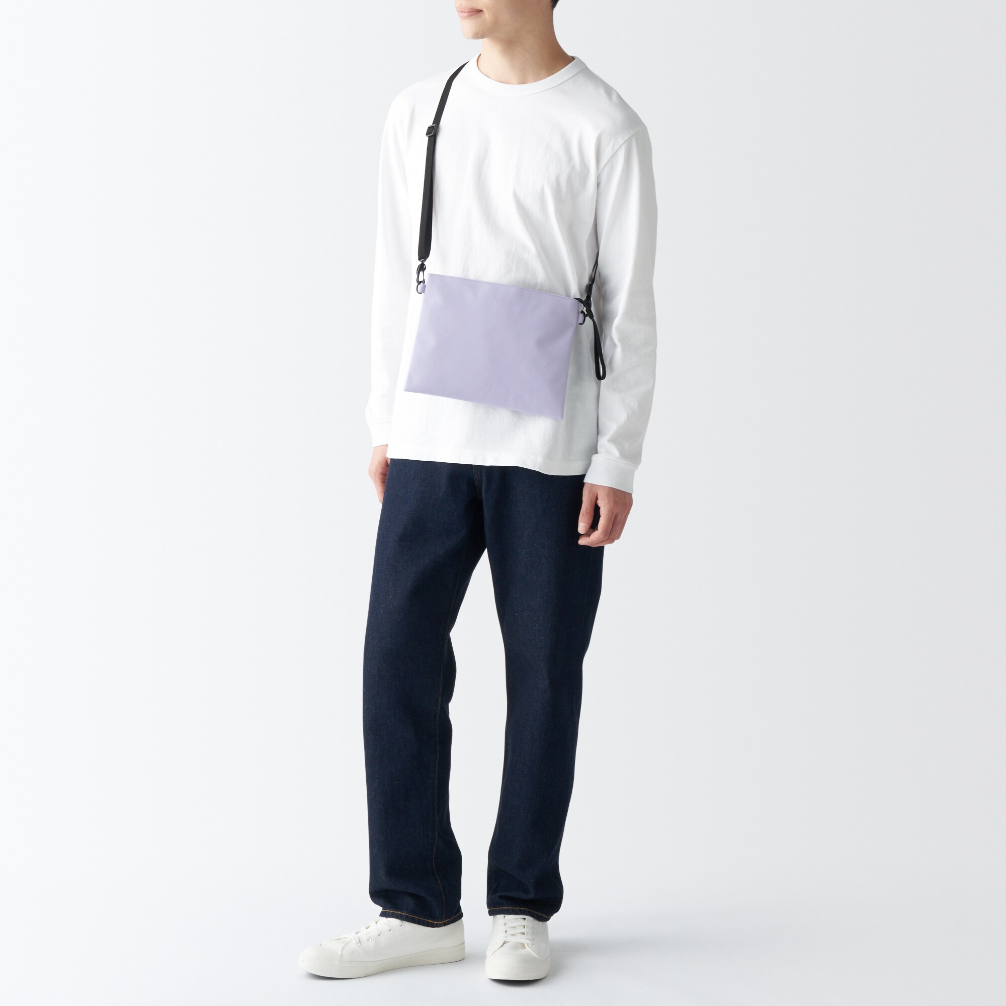 ポーチとしても使える　撥水サコッシュ