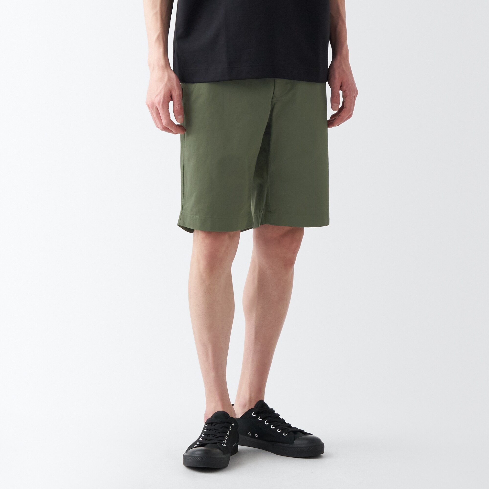 チノショートパンツ