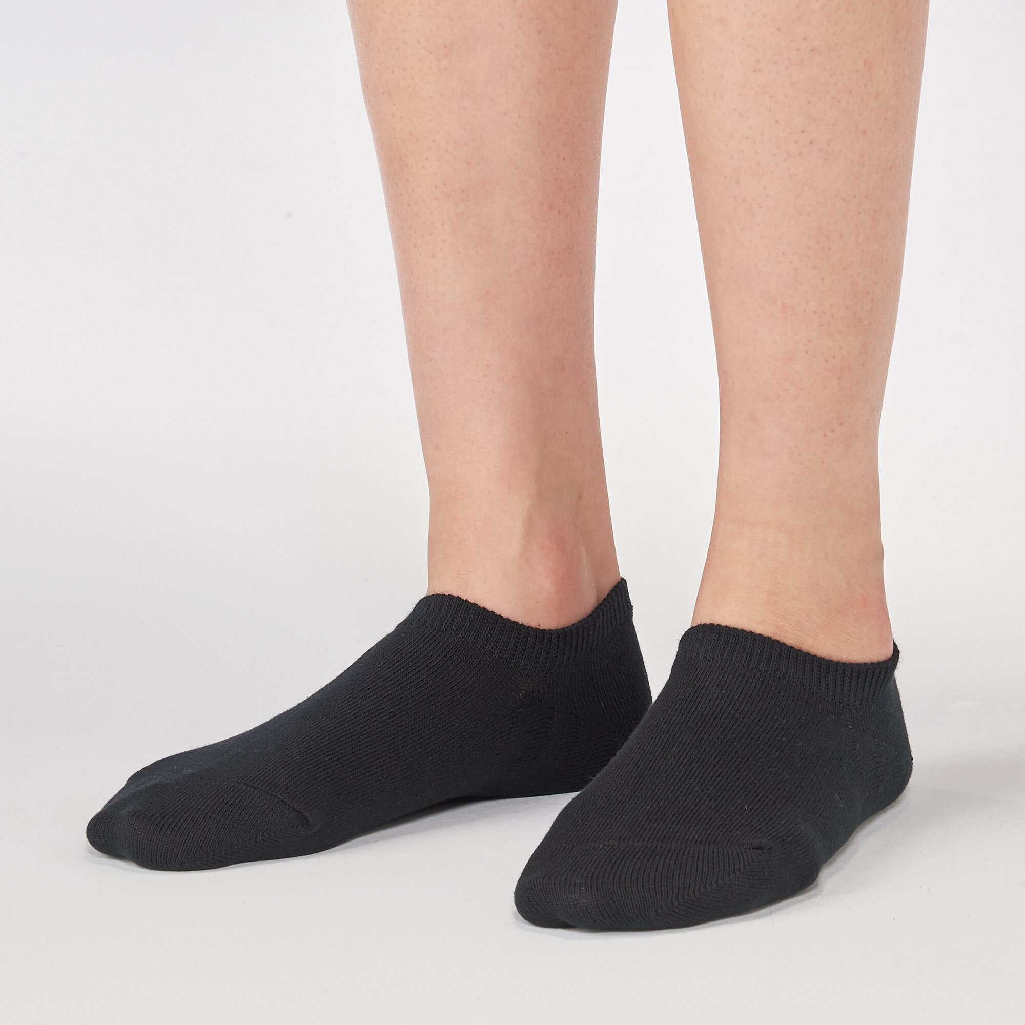 婦人　足なり直角　スニーカーイン