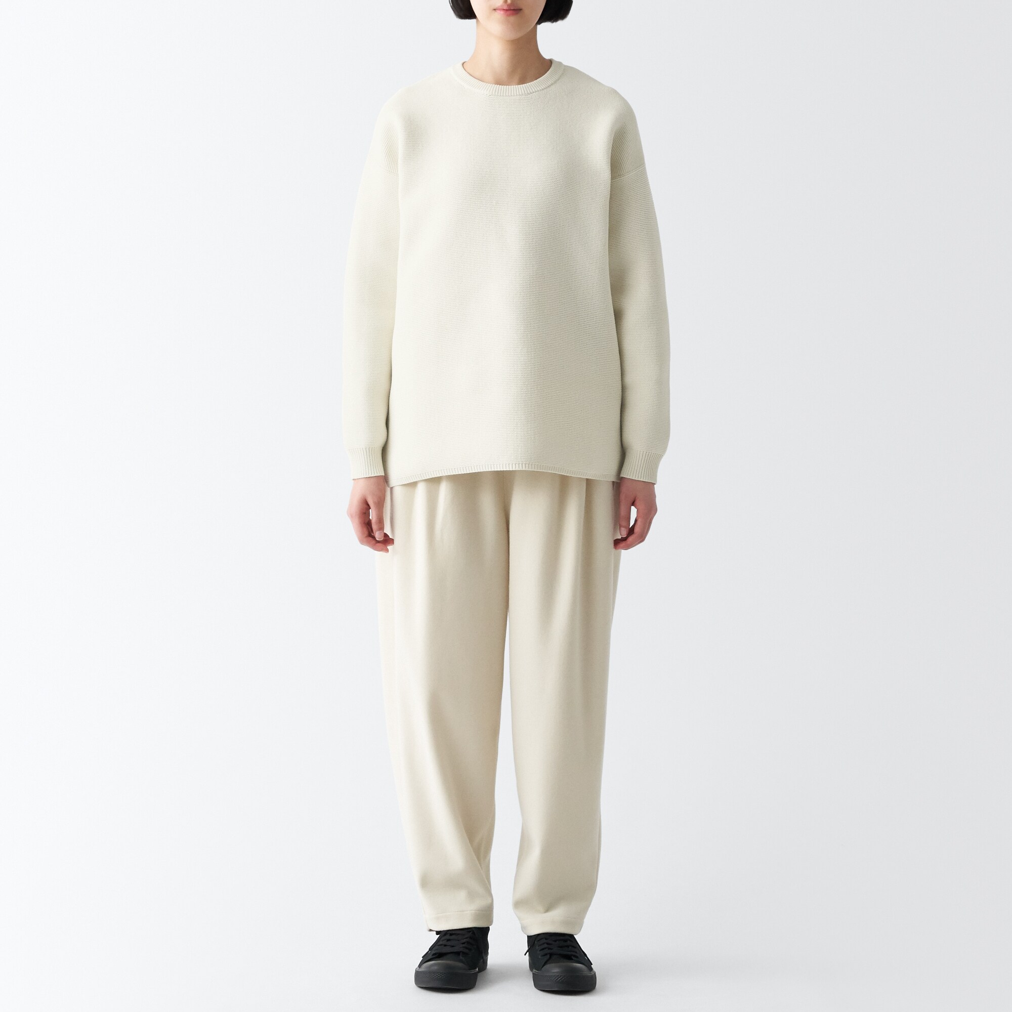 あたたかくて洗えるクルーネックセーター