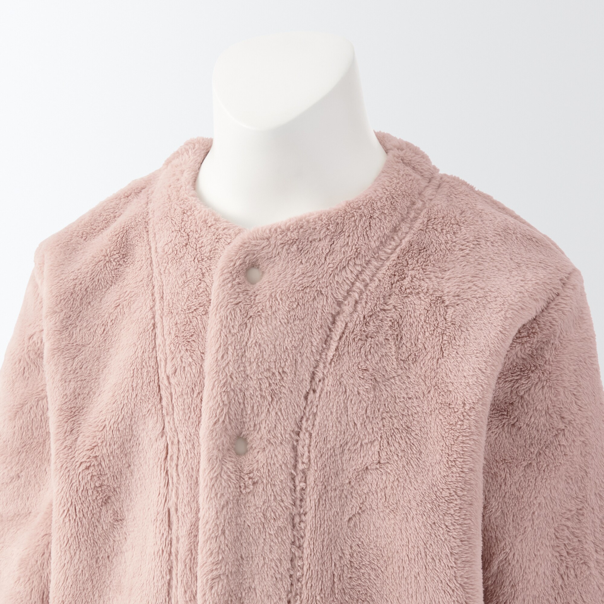 静電気が起きにくい　着る毛布パジャマ（キッズ）