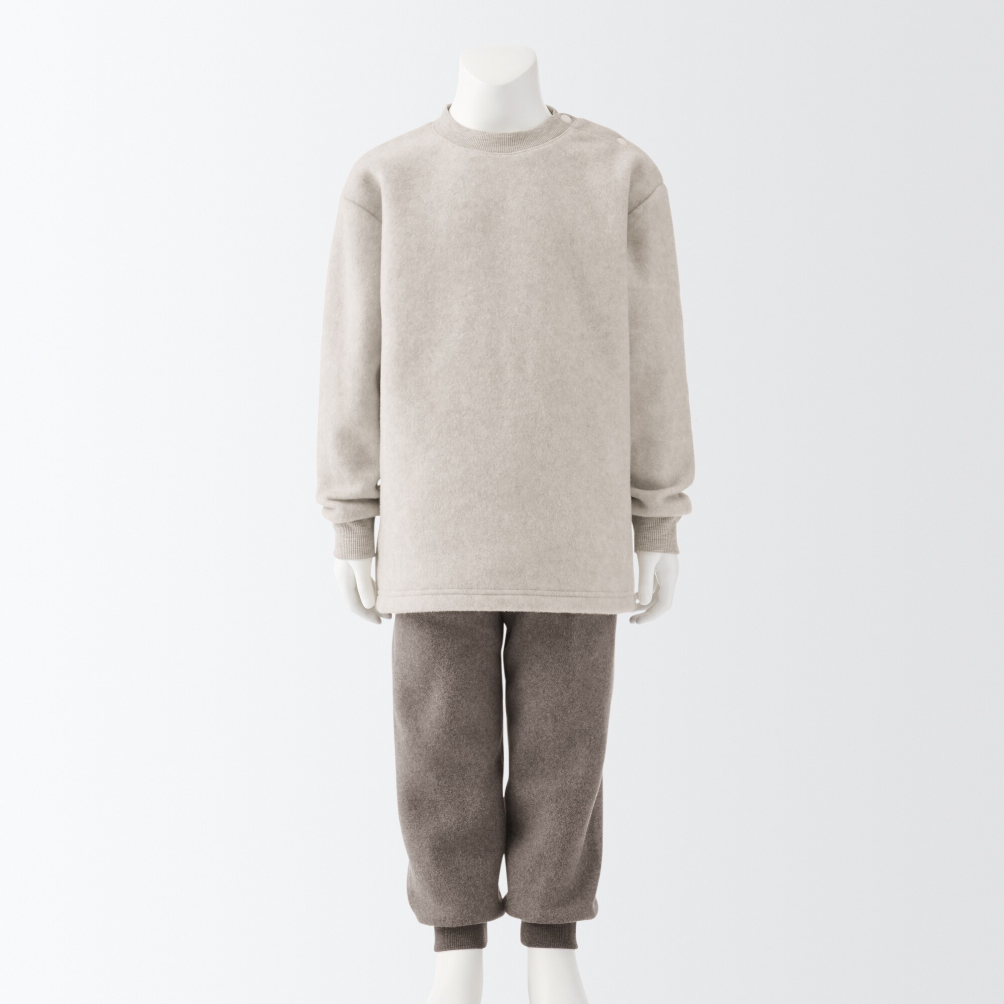 なめらかフリース　ルームウエアセット（キッズ）