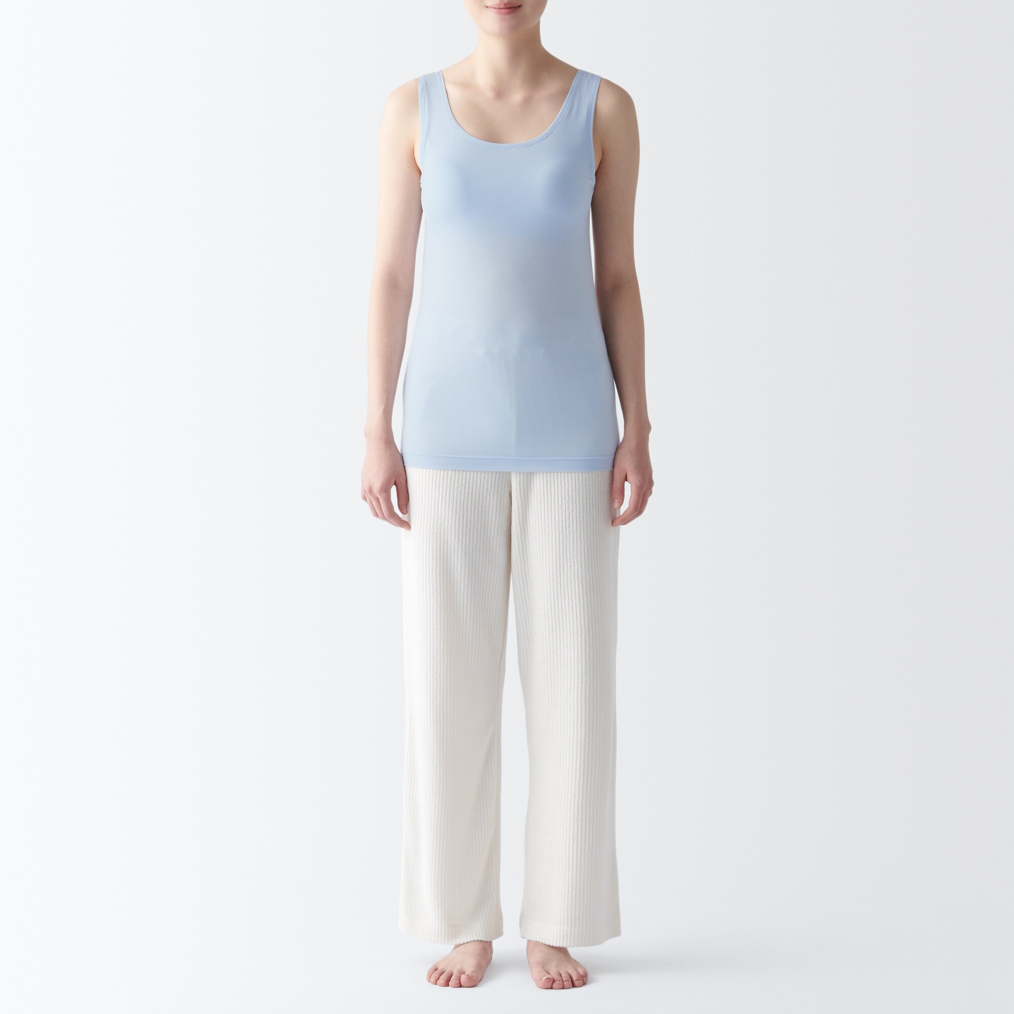 婦人　なめらかブラタンクトップ