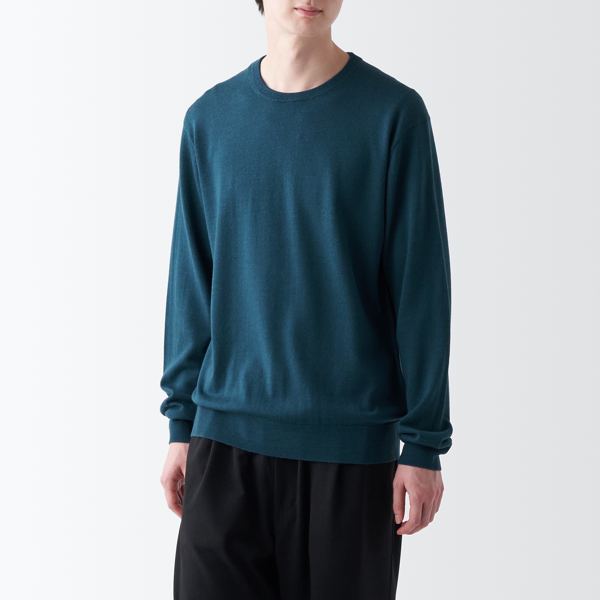 洗えるウールハイゲージクルーネックセーター