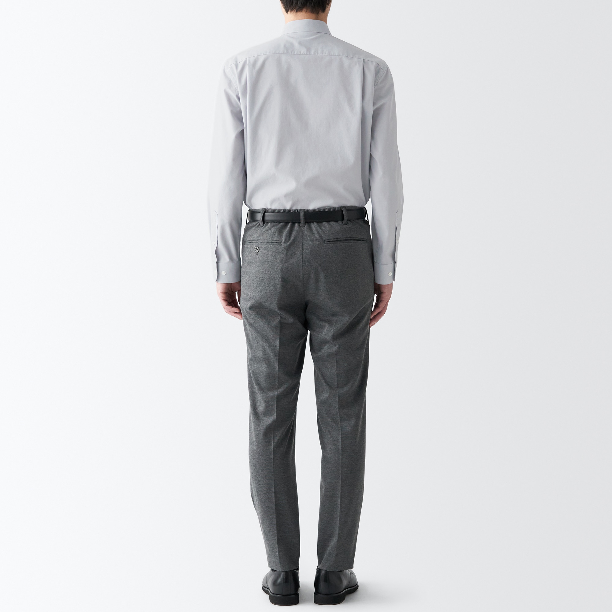 シワになりにくい長袖シャツ