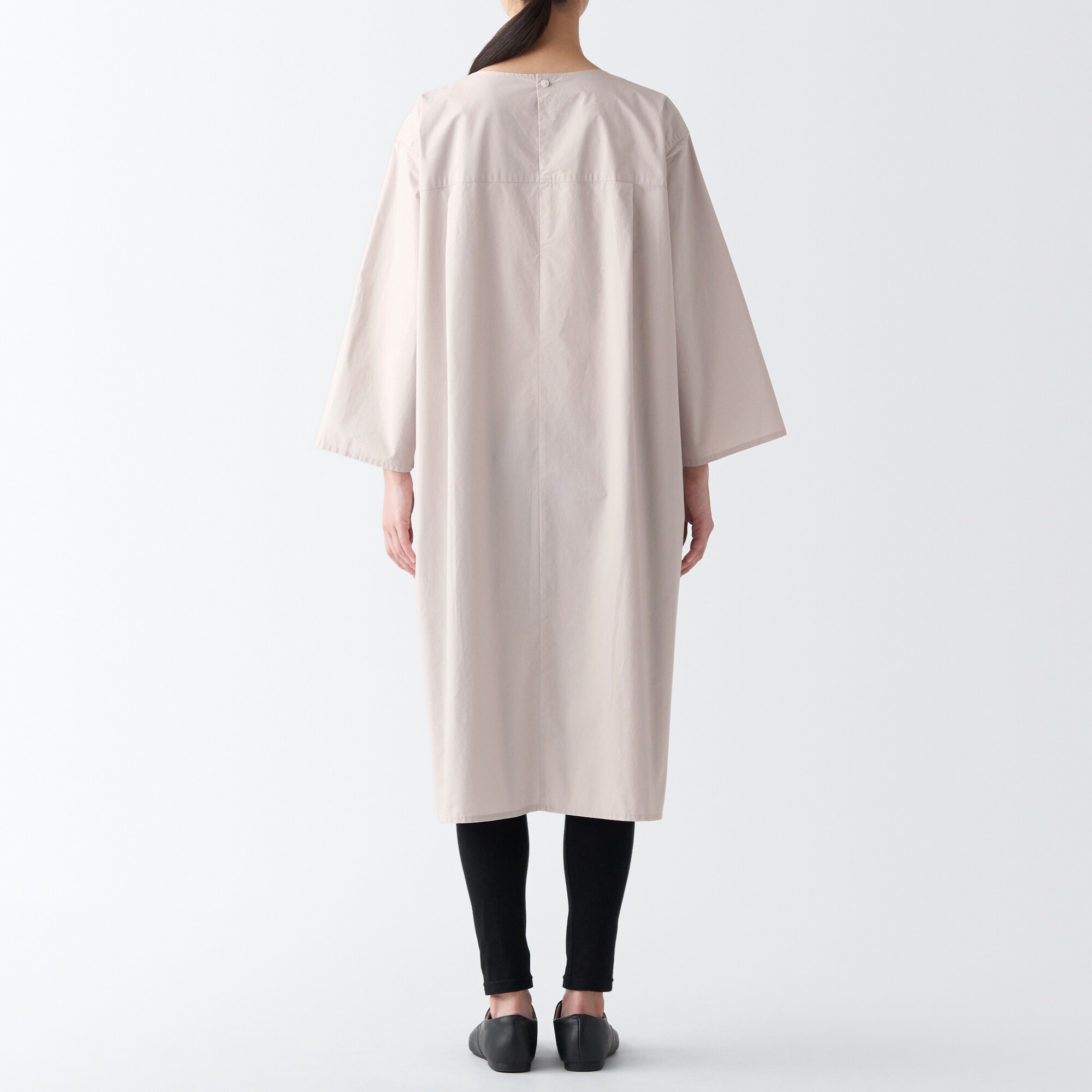 高密度織りボートネックワンピース