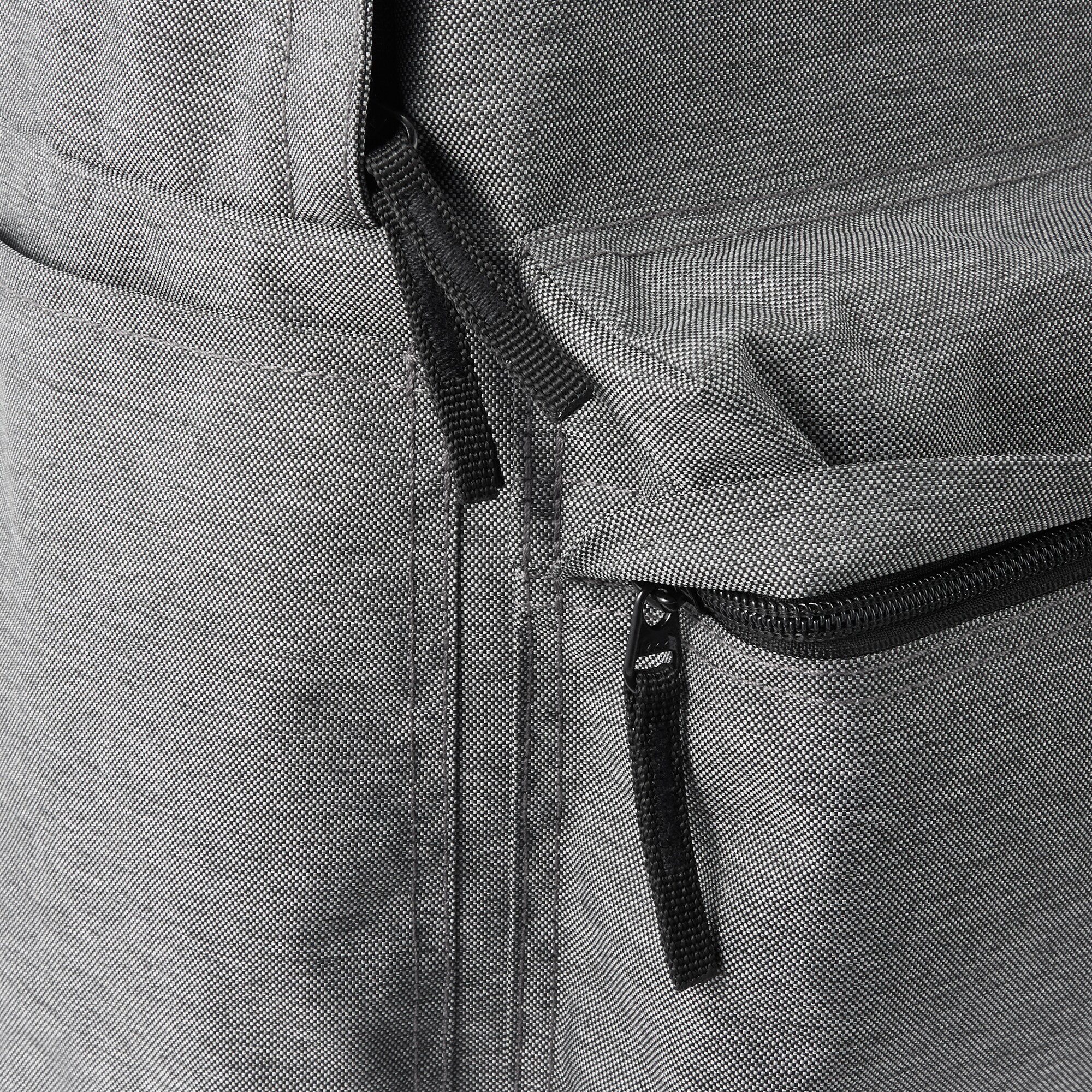 肩の負担を軽くする　撥水リュックサック