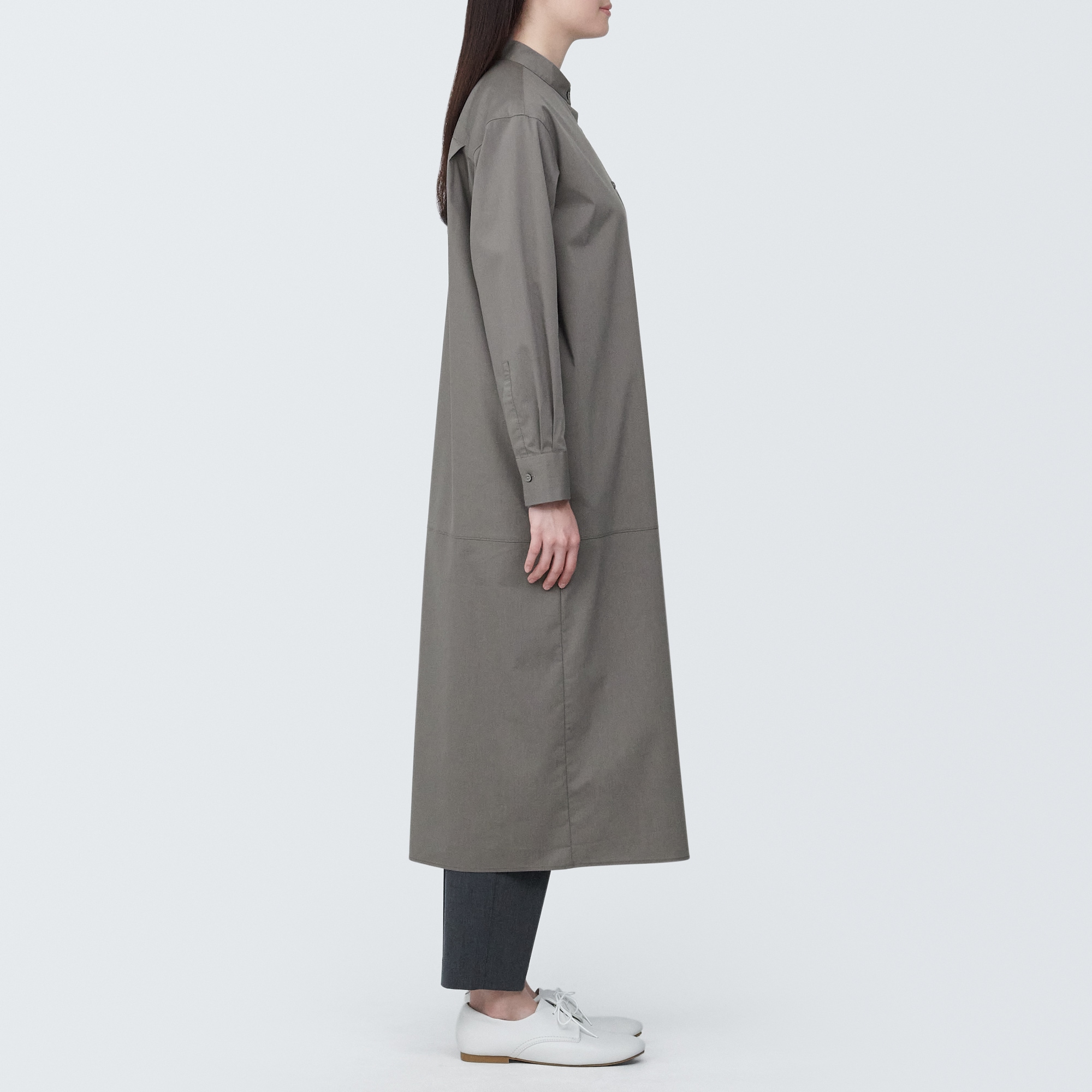 婦人　シワになりにくい　ブロードスタンドカラー長袖ワンピース