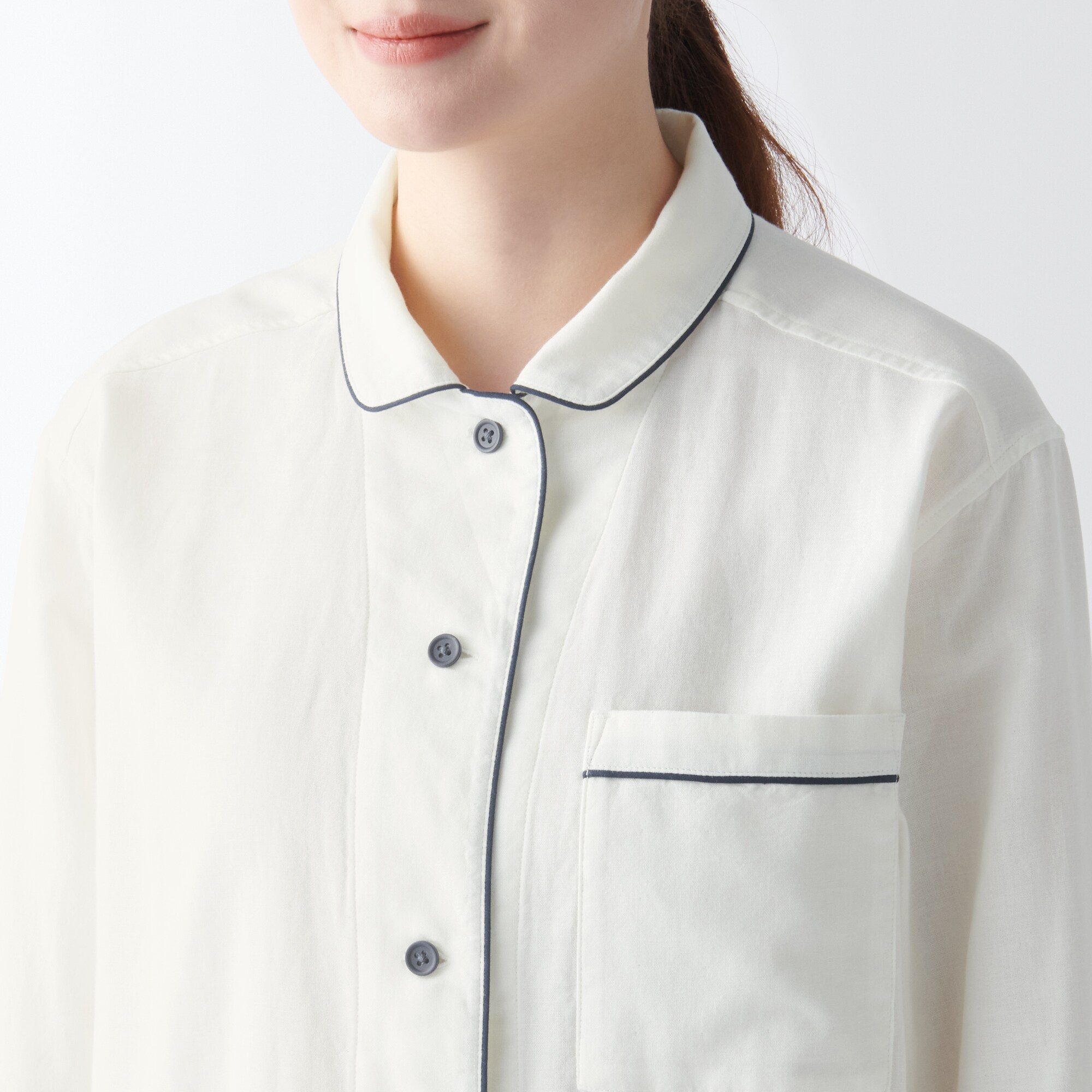 婦人　脇に縫い目のない　二重ガーゼパジャマ（パイピング）