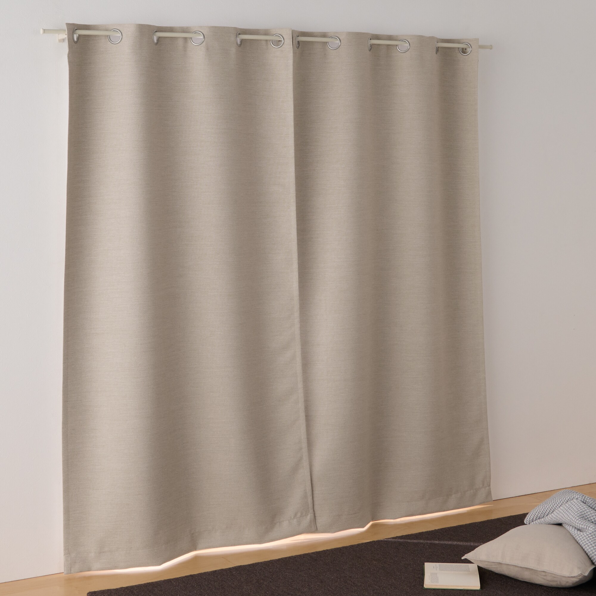 【遮光１級】防炎・遮光性　二重織りハトメカーテン／ブラウン