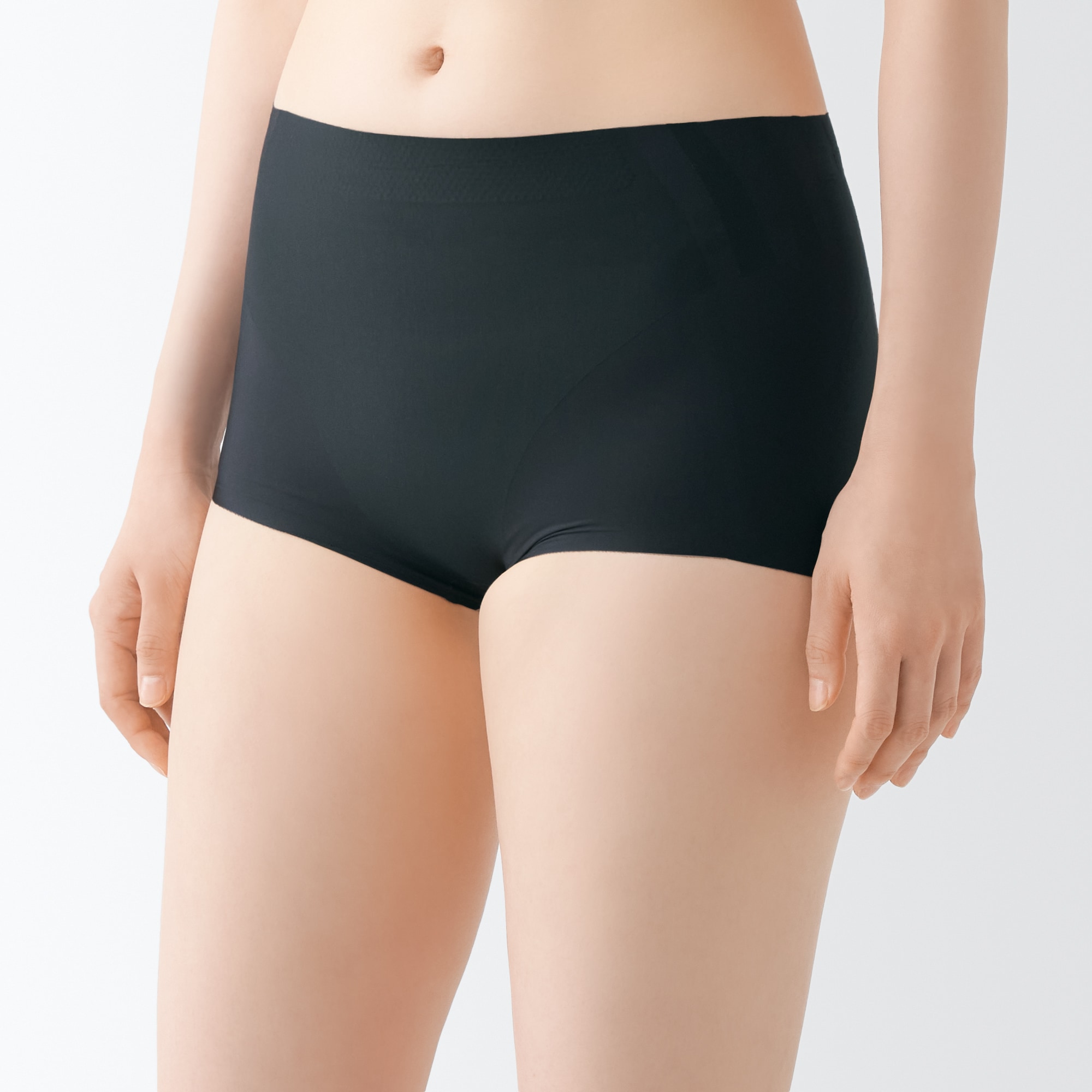 ひびきにくいショートガードル