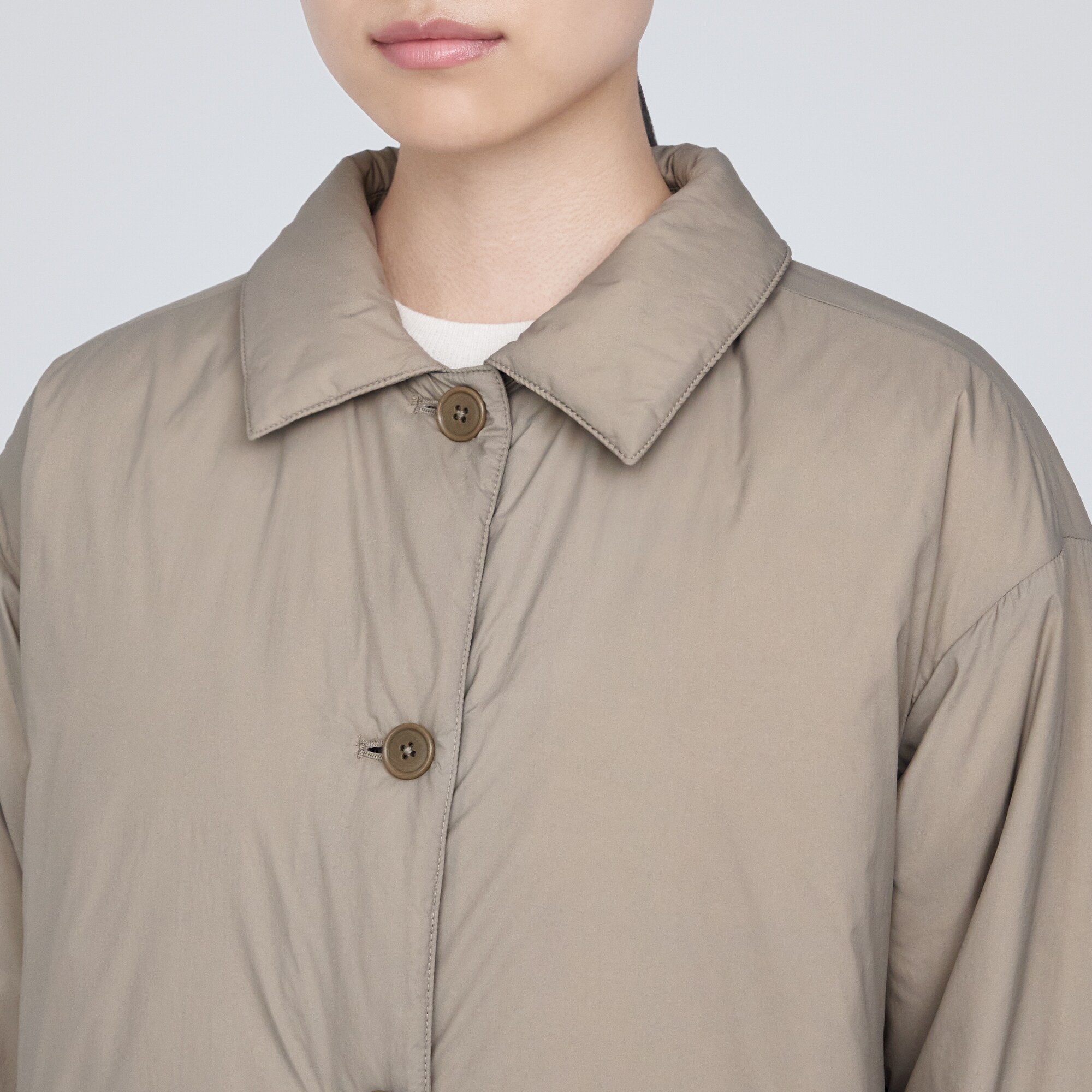 軽量ダウンステンカラーコート（帯電防止裏地）