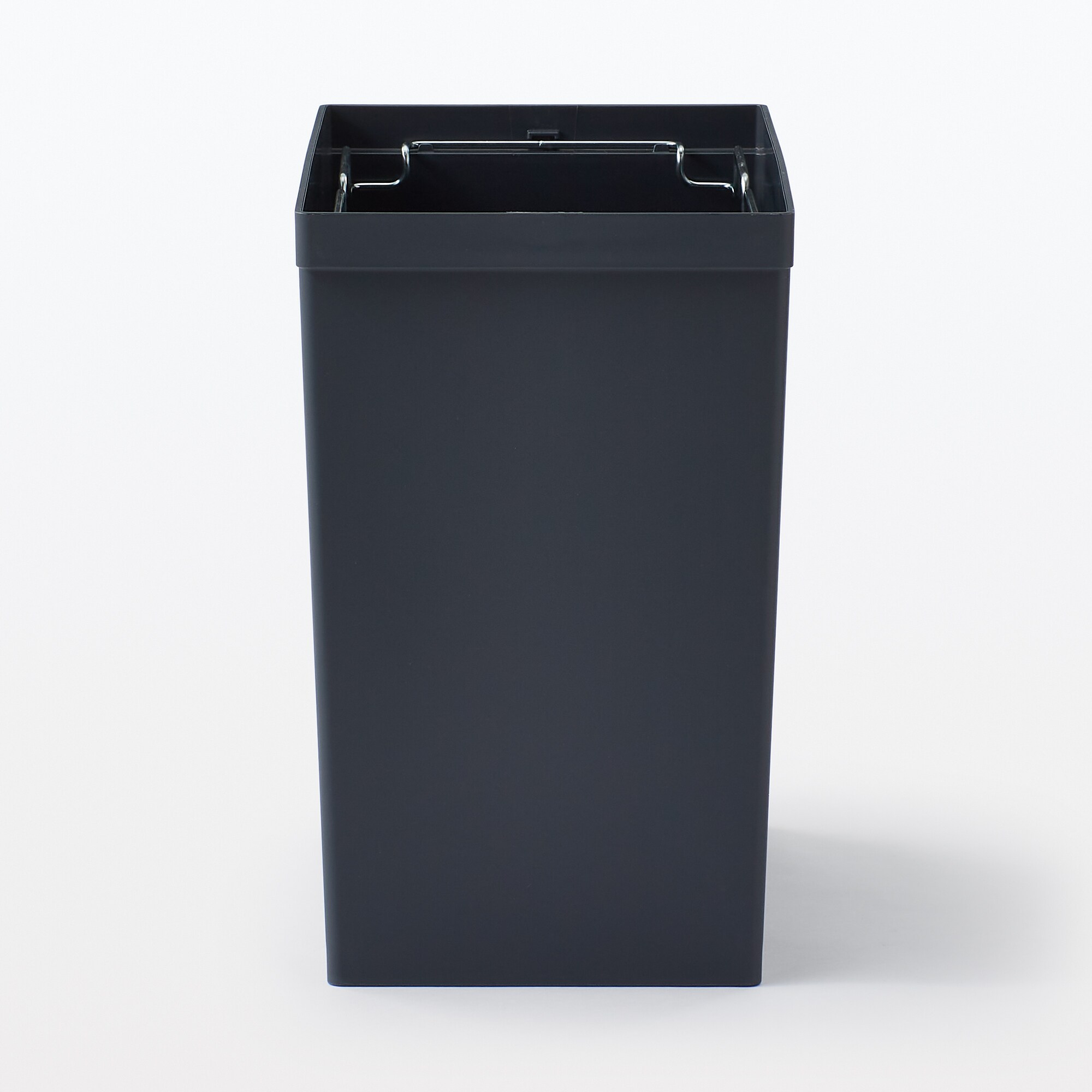 【２０Ｌ・３０Ｌ袋用】再生ポリプロピレン入りフタが選べるダストボックス　小／袋止付