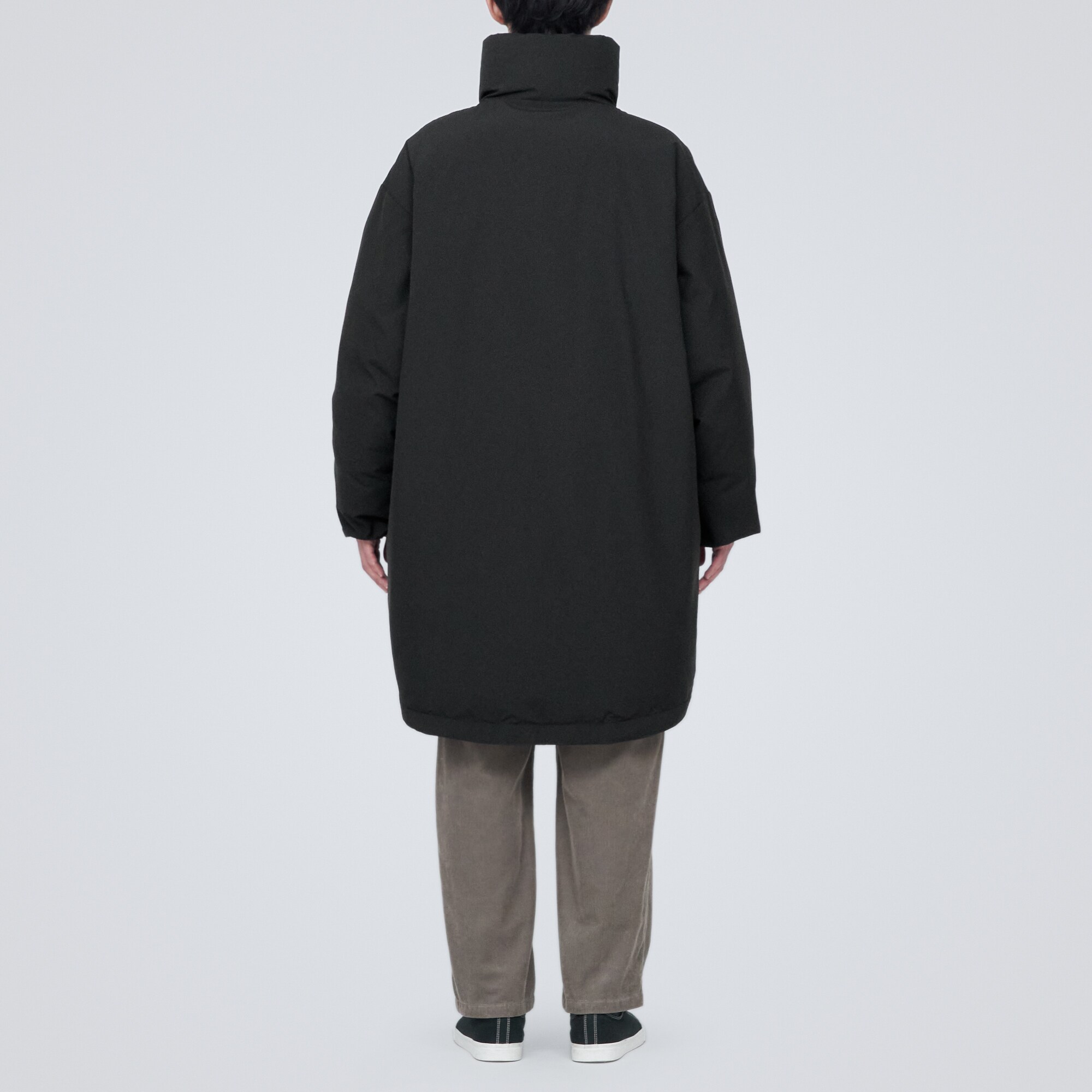 撥水スタンドカラーダウンコート